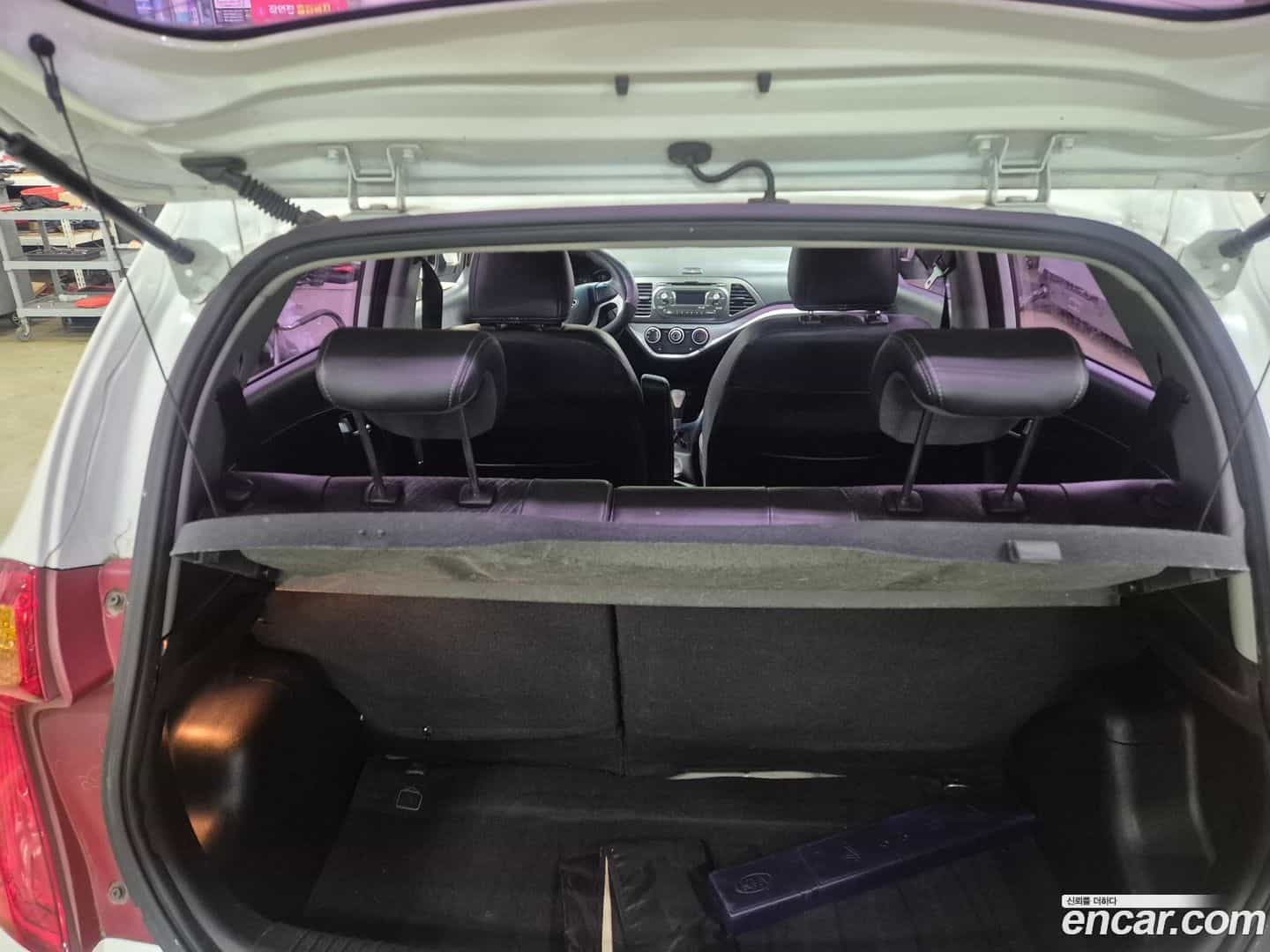 morning Kia 2011.1-INNER-007