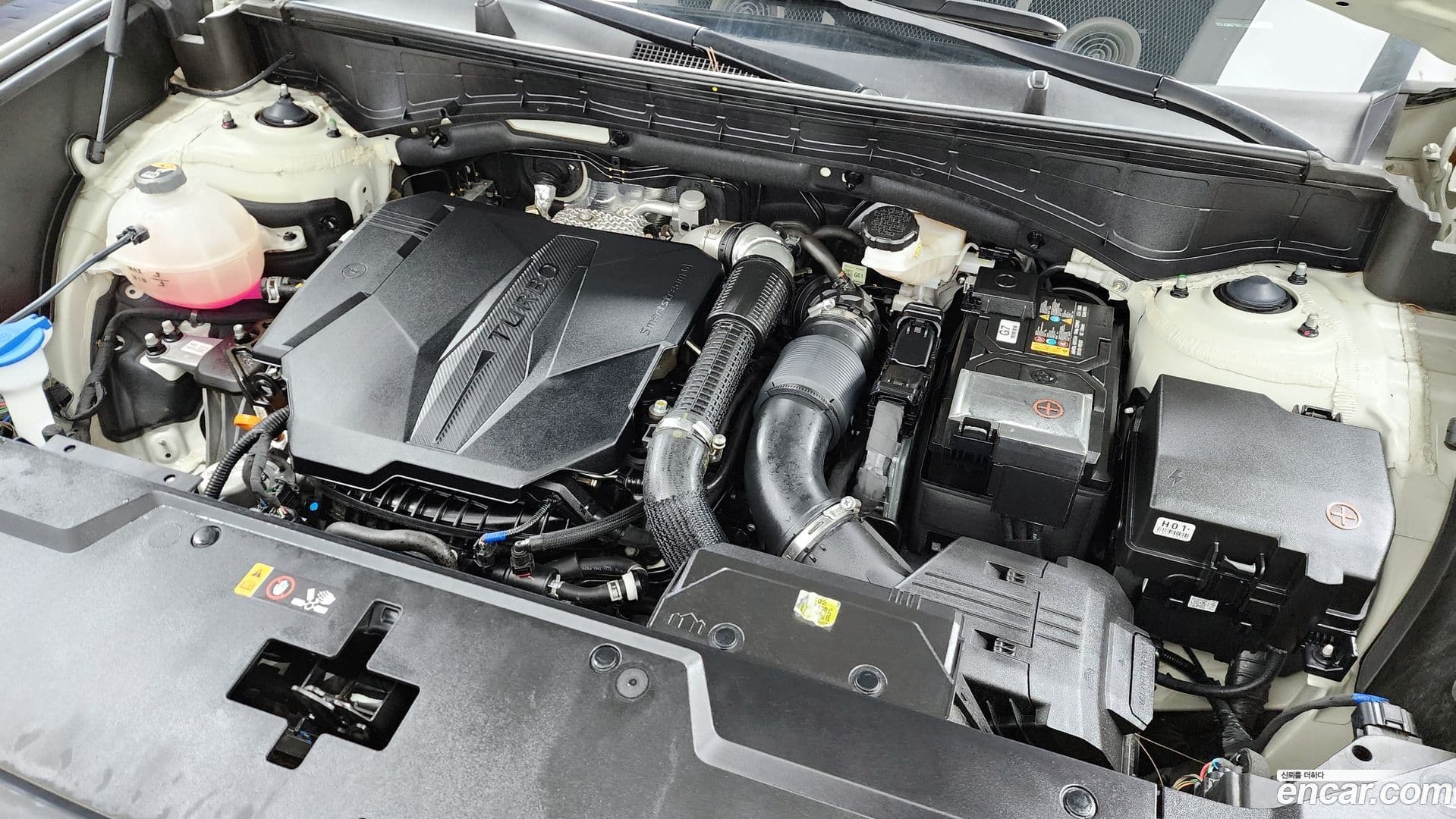 Main__Slider__Photo:Santafe Hyundai 2024.0-5