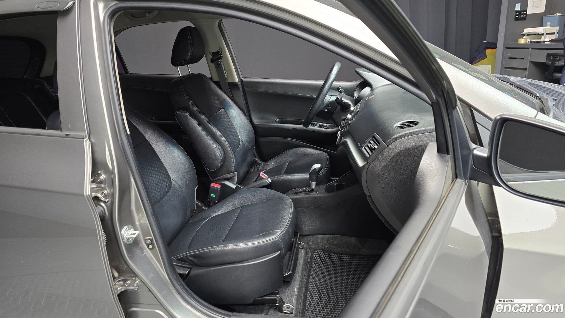 Main__Slider__Photo:morning Kia 2012.7-9