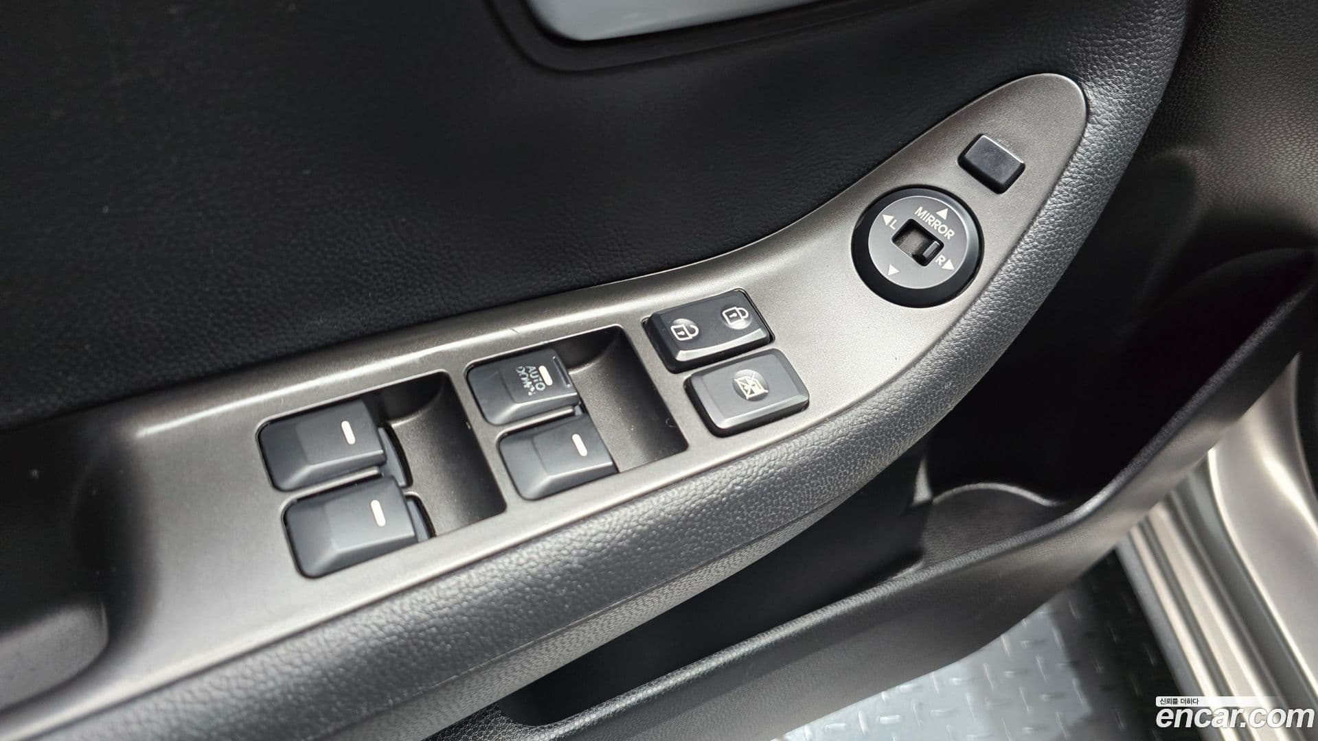 Main__Slider__Photo:morning Kia 2012.7-13