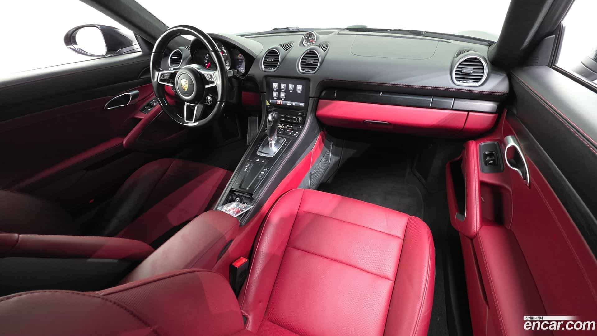 718 Porsche 2021.5-INNER-007