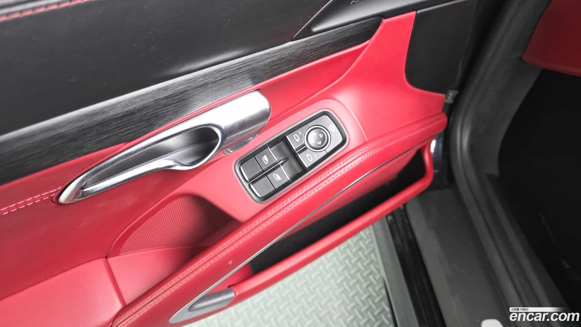 718 Porsche 2021.5-OPTION-022