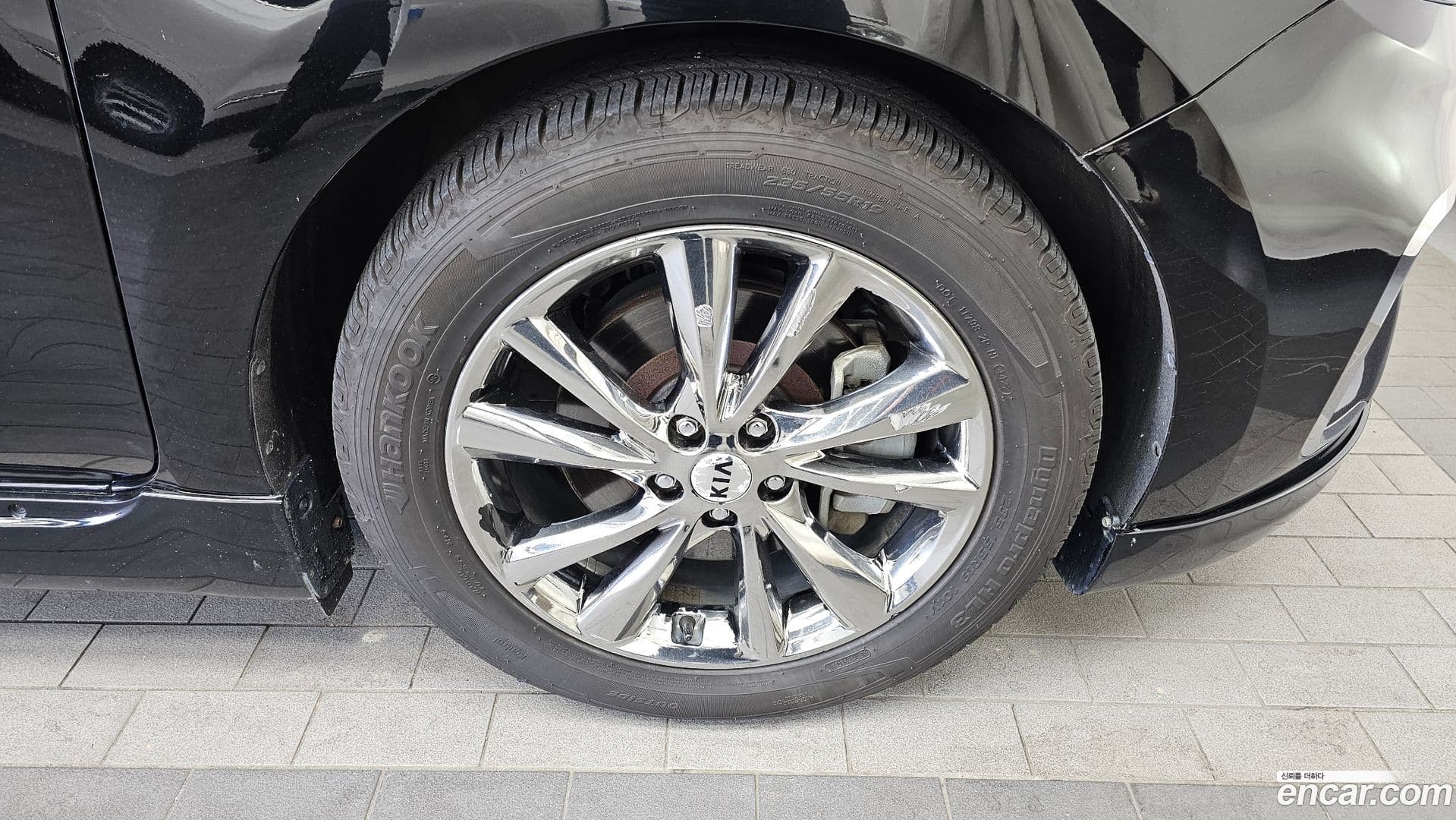 Main__Slider__Photo:Canival Kia 2019.4-4