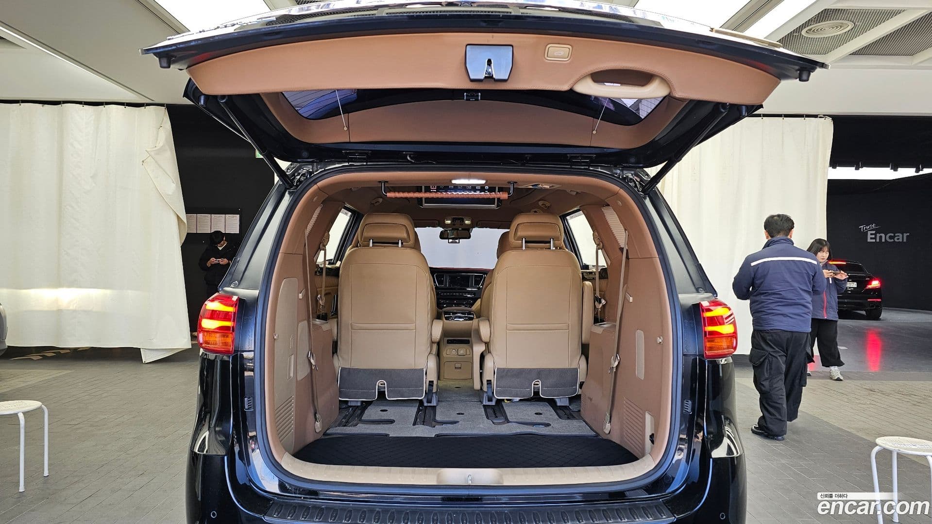 Main__Slider__Photo:Canival Kia 2019.4-19