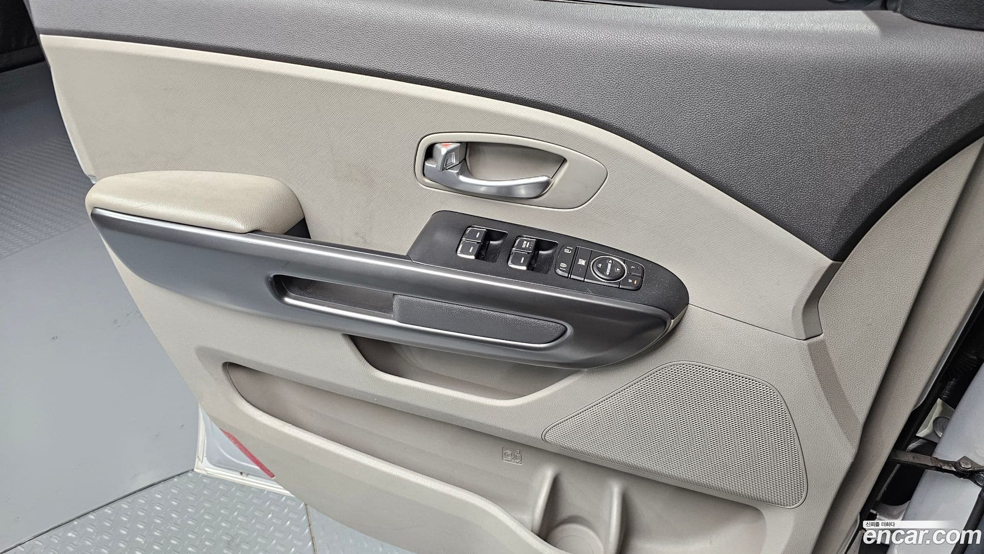 Main__Slider__Photo:Canival Kia 2017.11-14