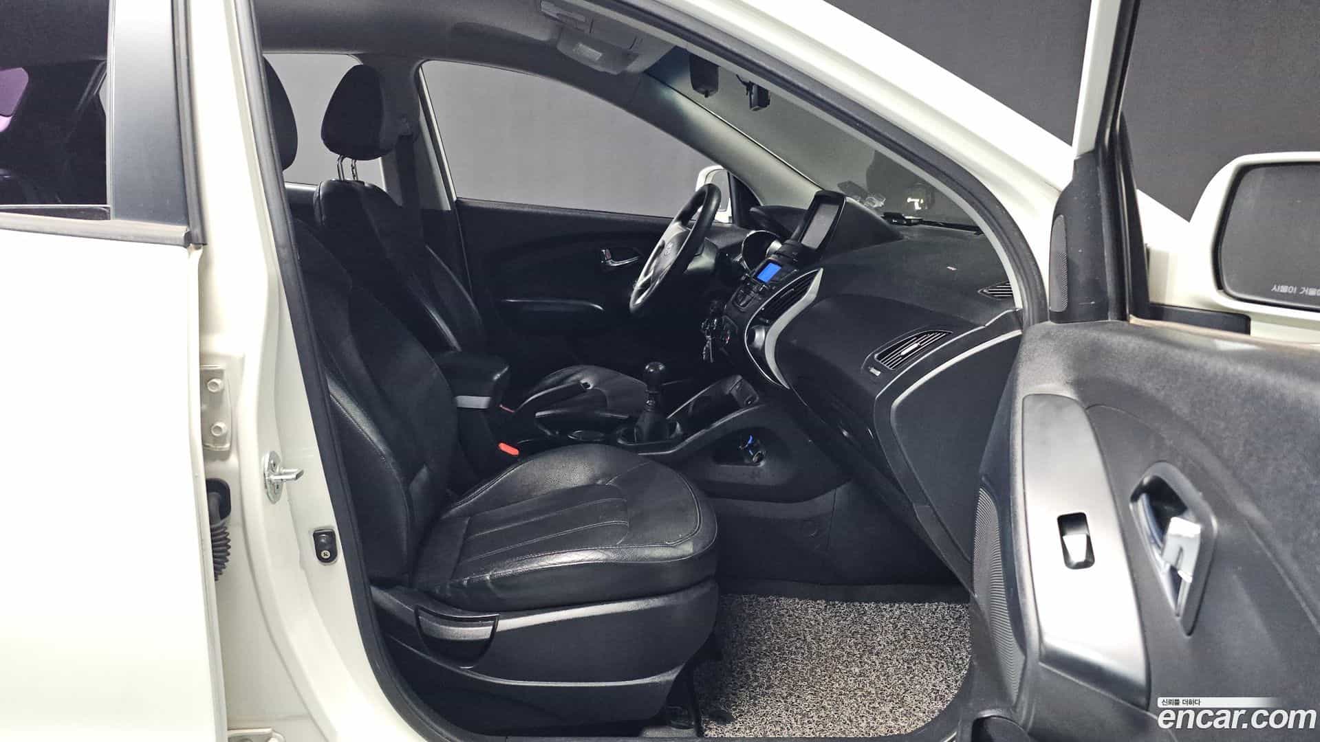 Tucson Hyundai 2011.6-OPTION-015