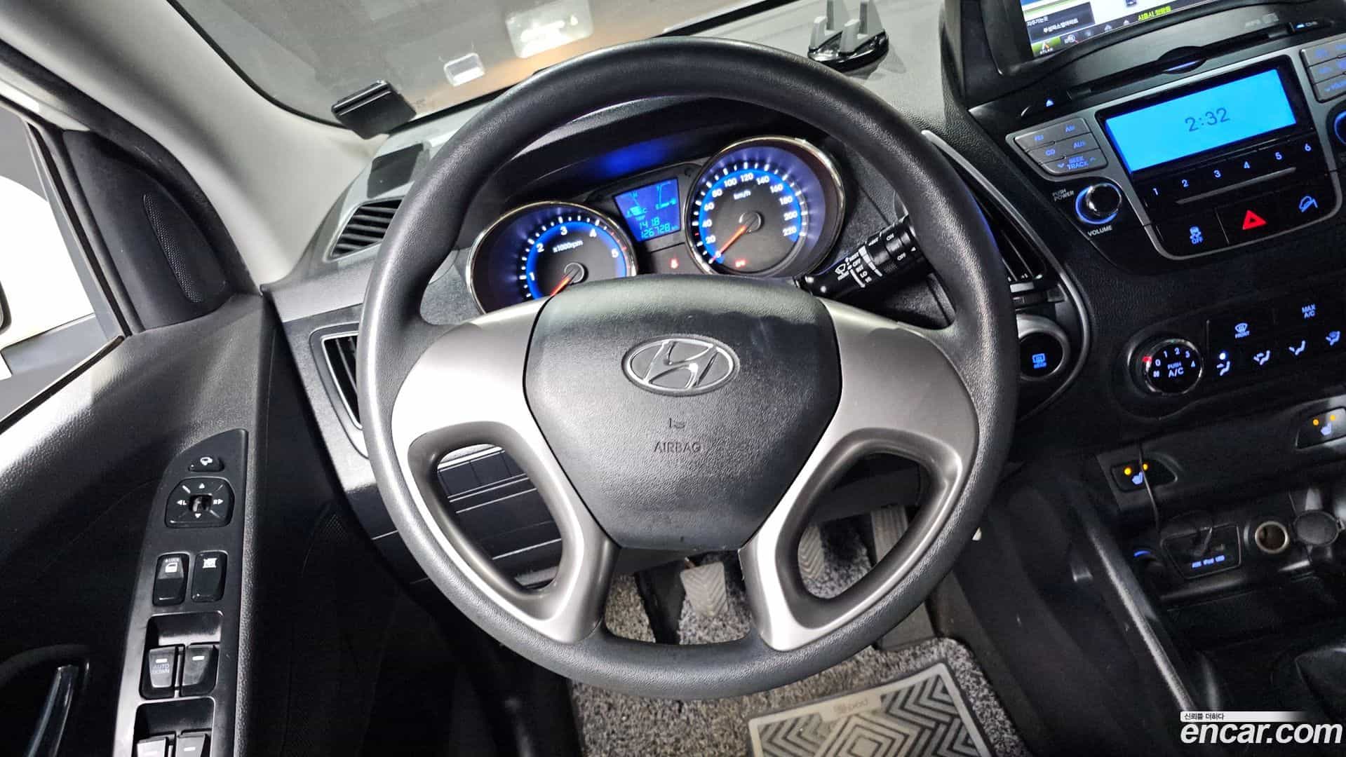 Tucson Hyundai 2011.6-OPTION-017