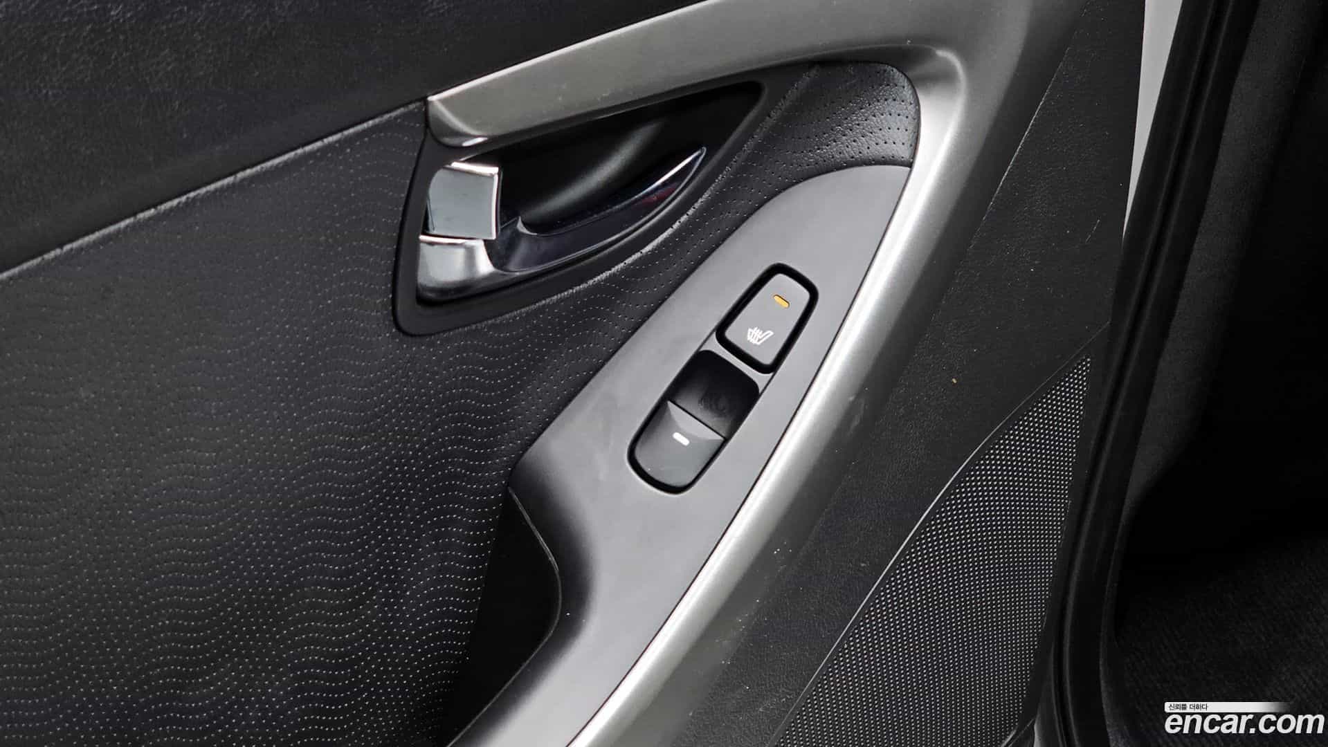 AVANTE Hyundai 2012.4-OPTION-024