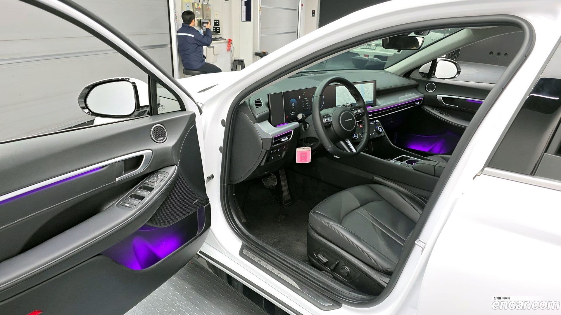 Main__Slider__Photo:Sonata Hyundai 2025.2-9