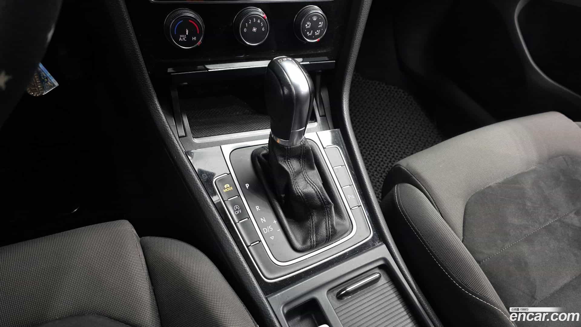 Golf Volkswagen 2013.7-INNER-009