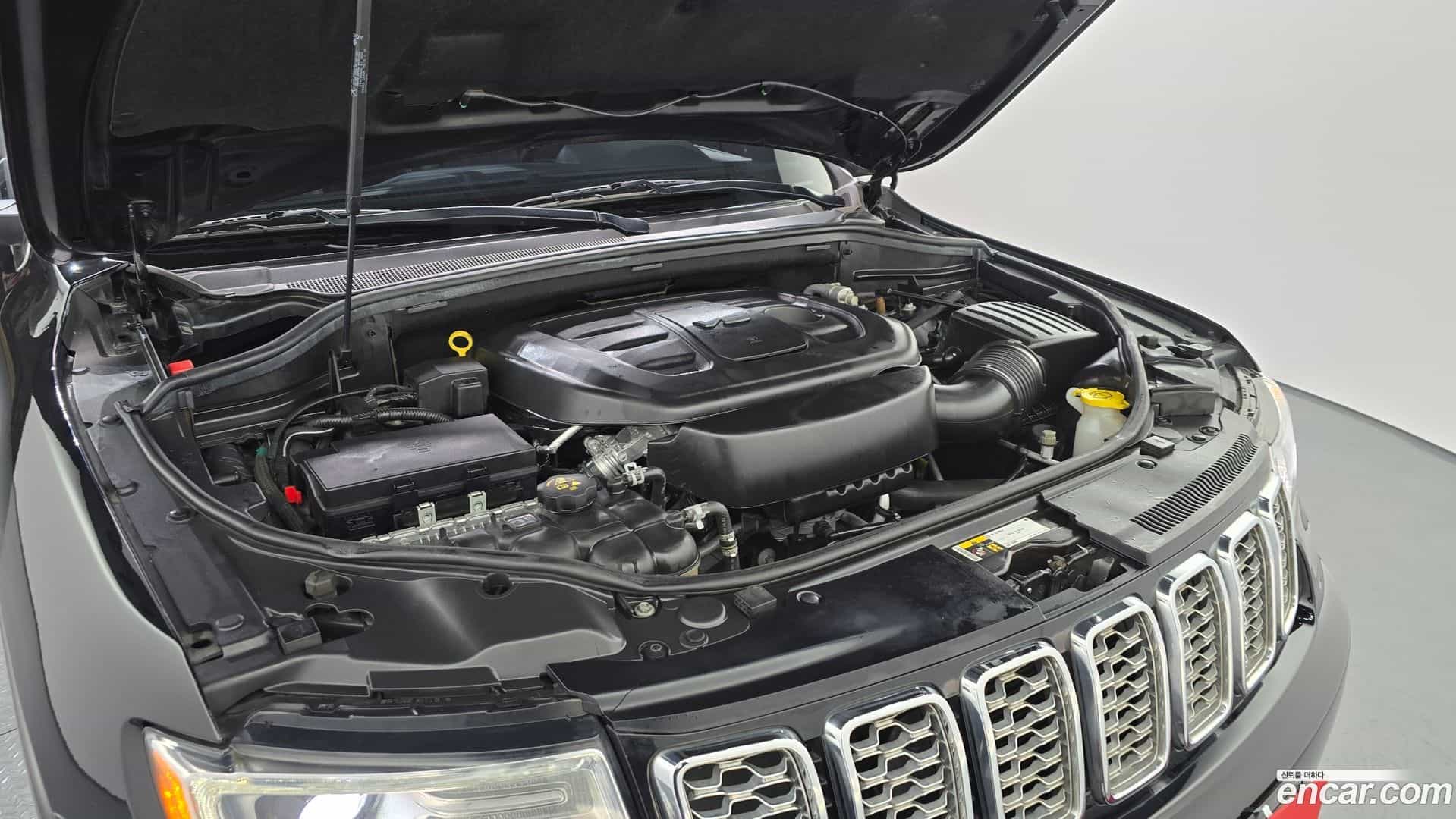 Cherokee Jeep 2019.10-INNER-006