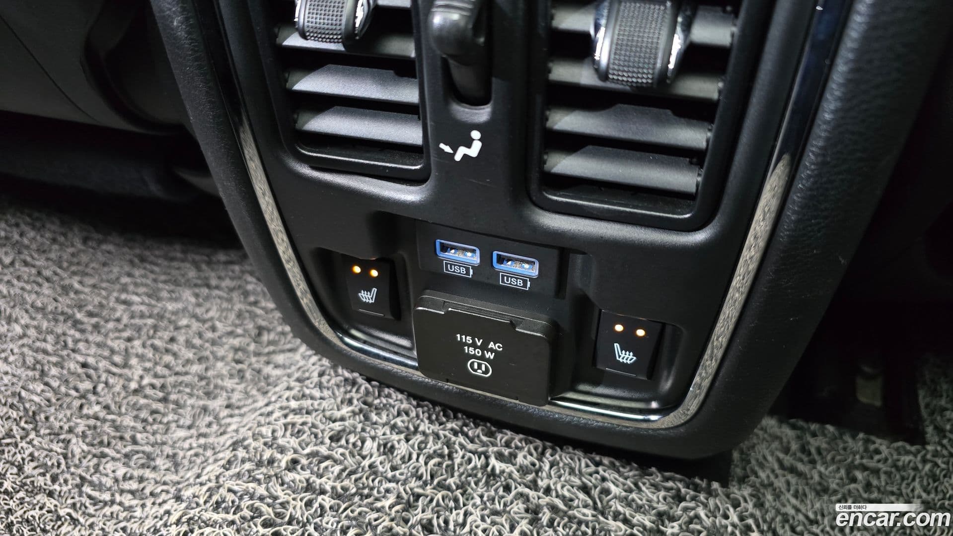 Main__Slider__Photo:Cherokee Jeep 2019.10-17