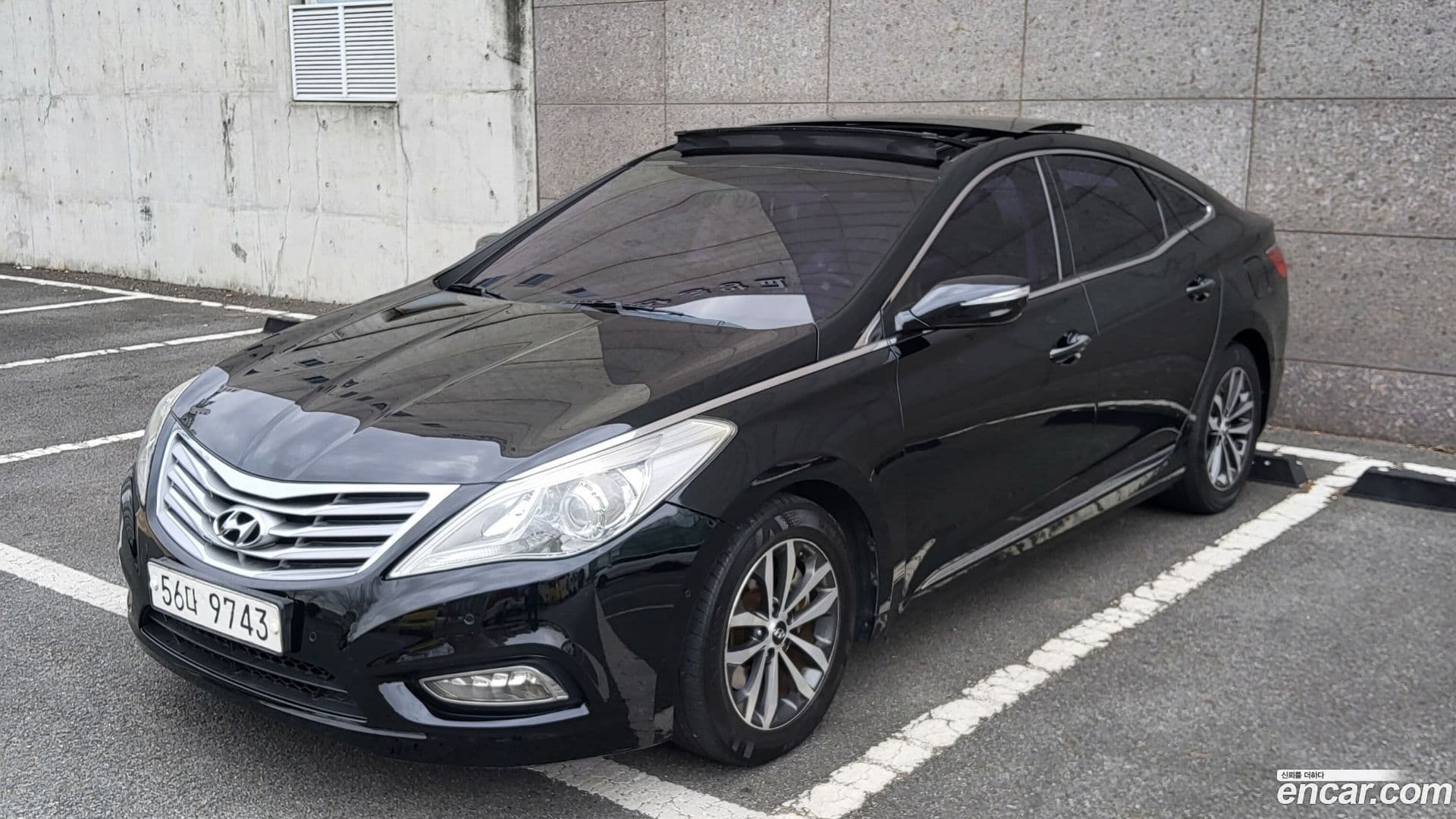 Main__Slider__Photo:Grandeur Hyundai 2011.7-0