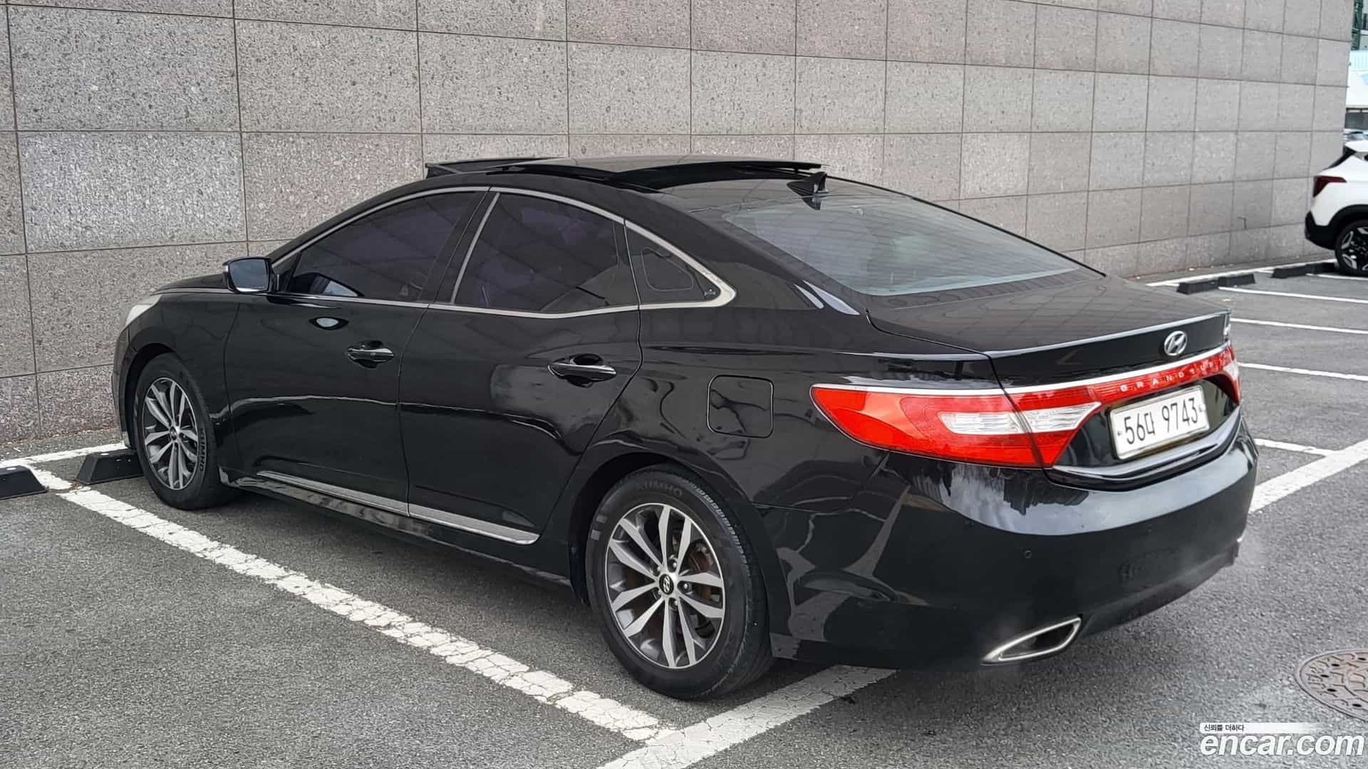 Grandeur Hyundai 2011.7-OUTER-002