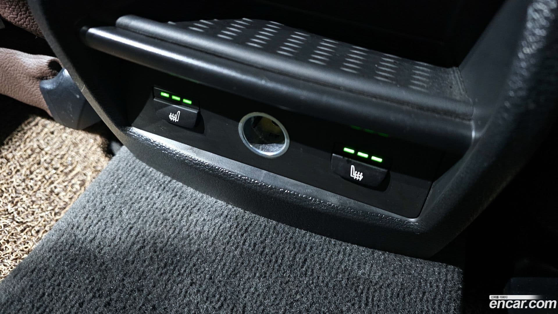 Main__Slider__Photo:X4 BMW 2018.2-17