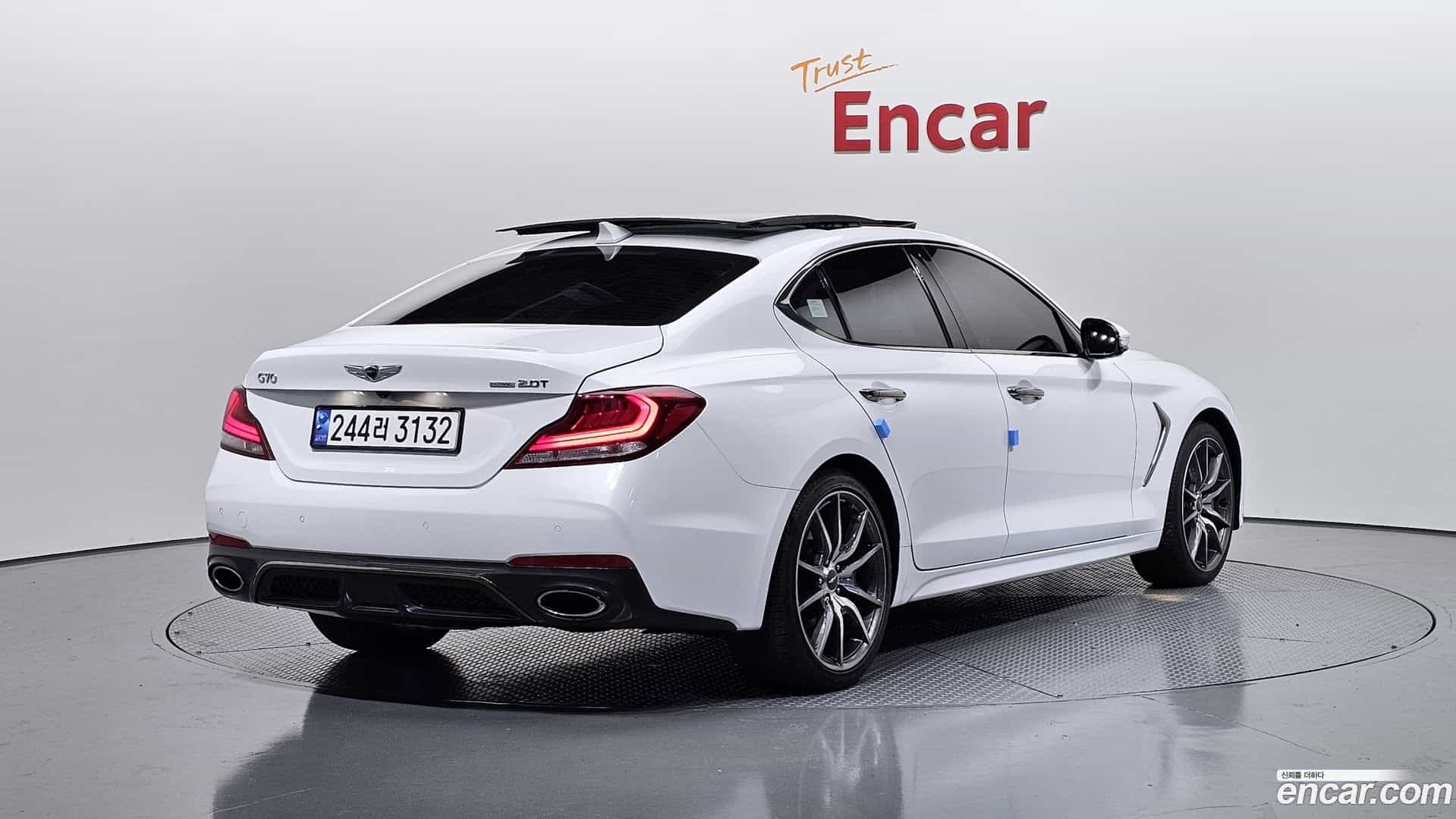 G70 Genesis 2019.0-OUTER-002