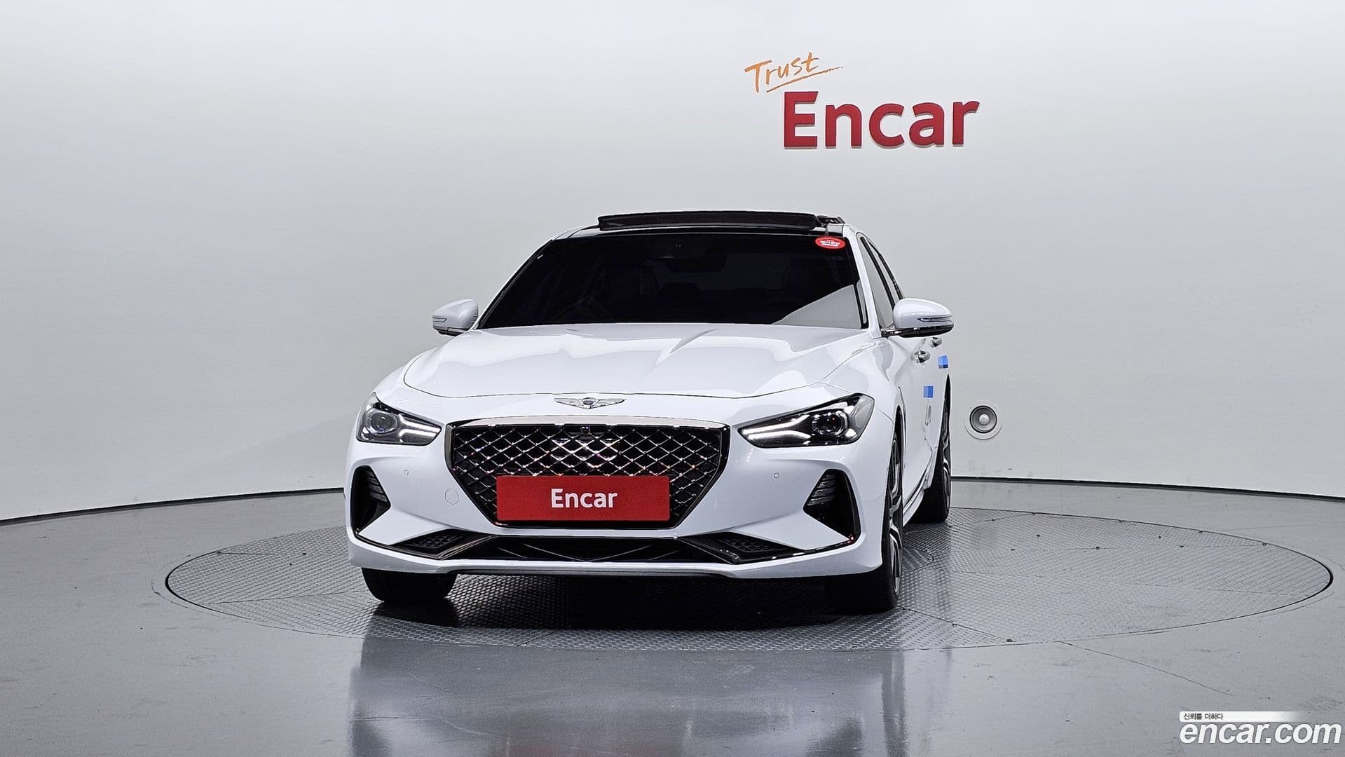 Main__Slider__Photo:G70 Genesis 2019.0-2