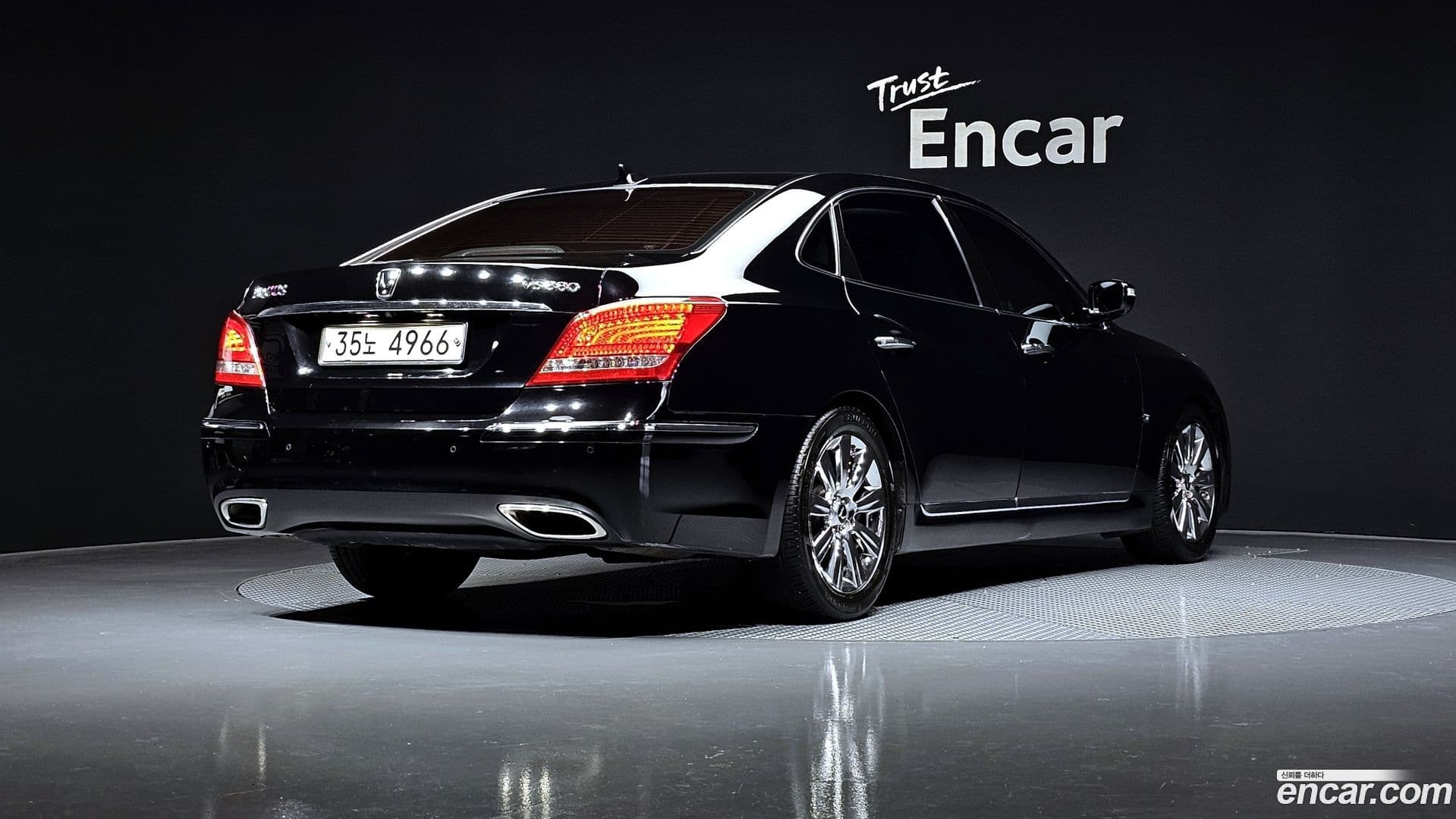 Main__Slider__Photo:Equus Hyundai 2010.1-1