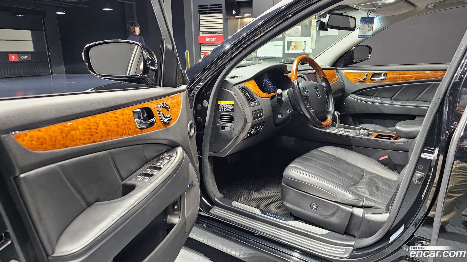 Main__Slider__Photo:Equus Hyundai 2010.1-10