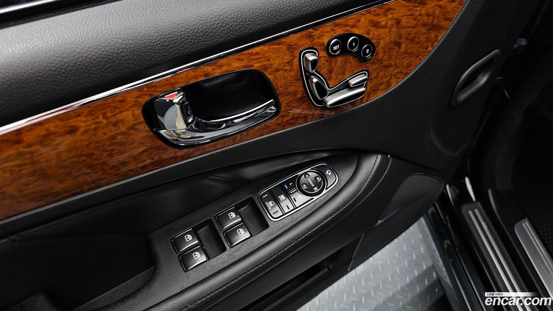 Main__Slider__Photo:Equus Hyundai 2010.1-15