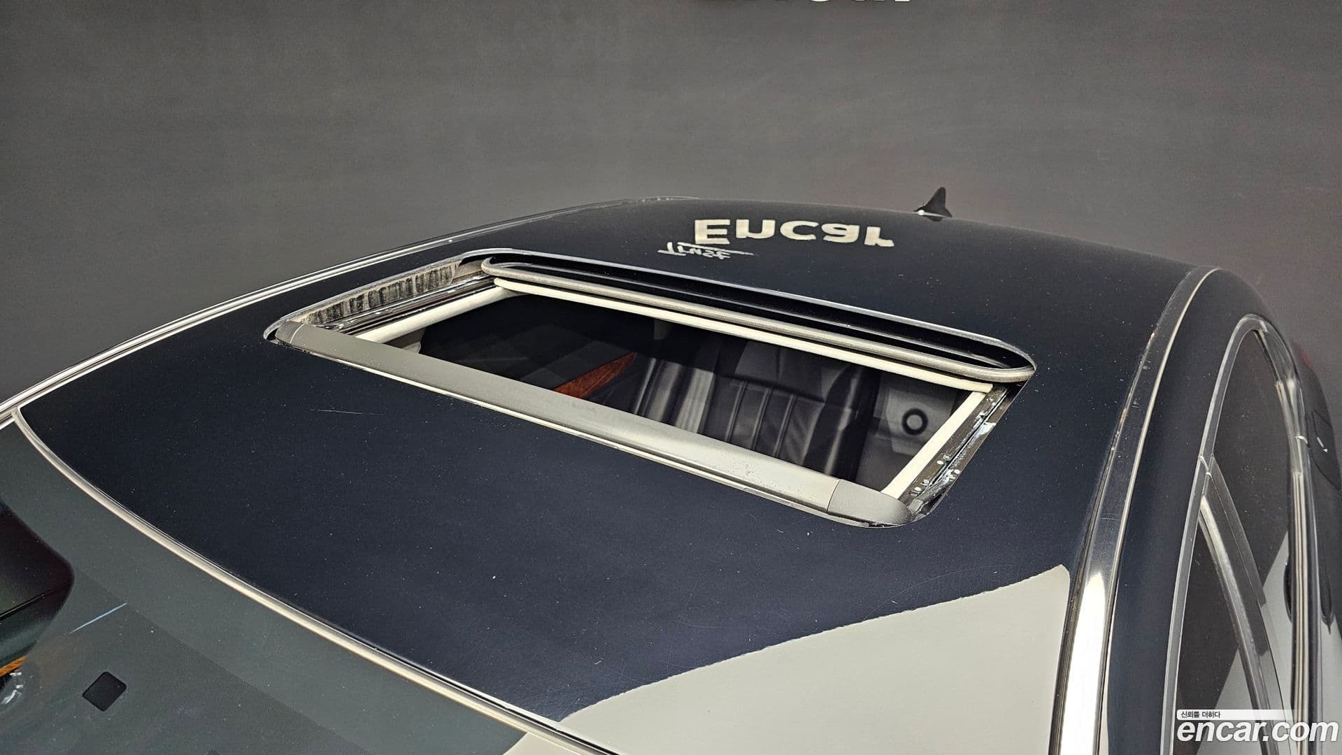 Main__Slider__Photo:Equus Hyundai 2010.1-18