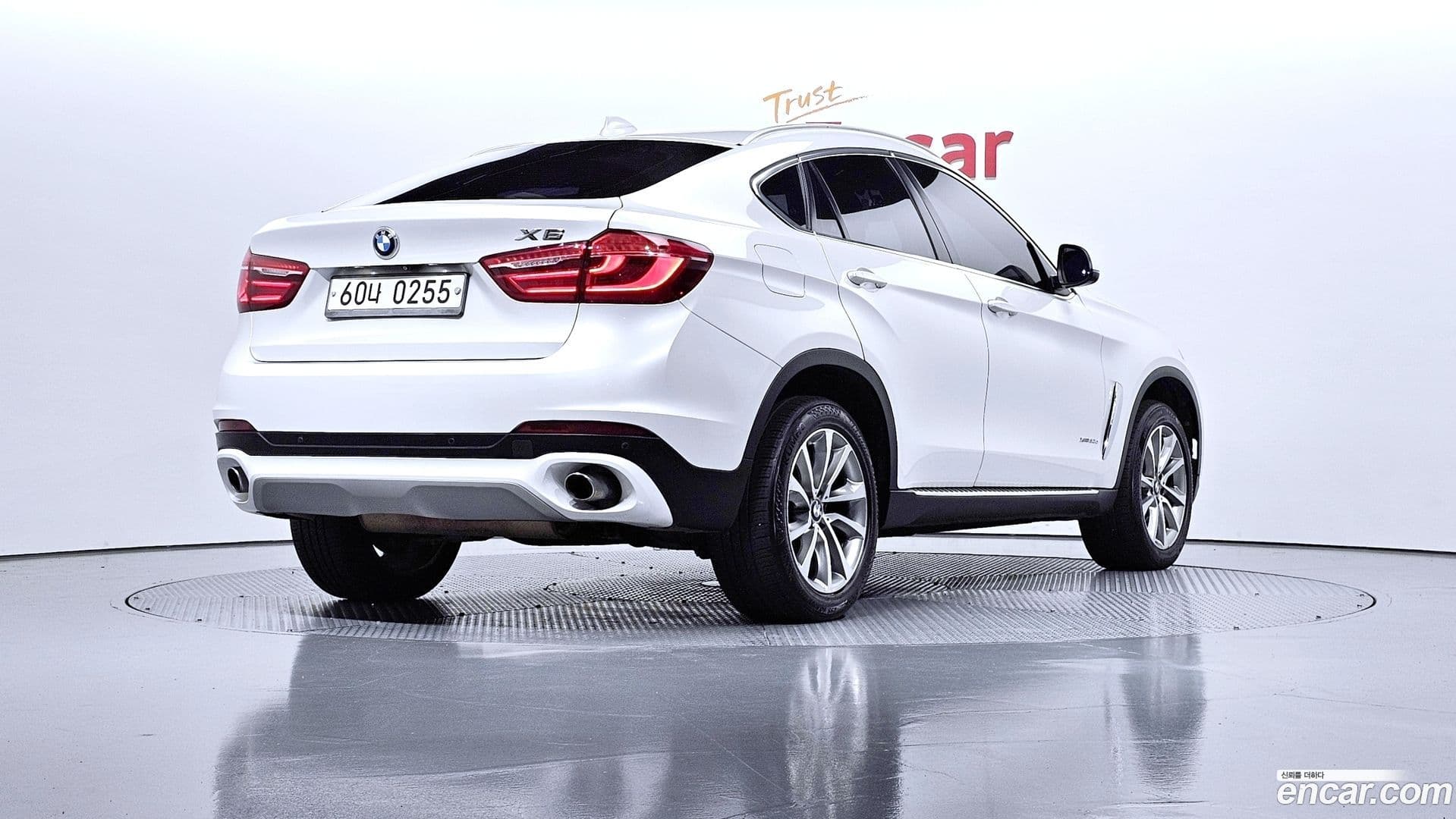 Main__Slider__Photo:X6 BMW 2016.11-1
