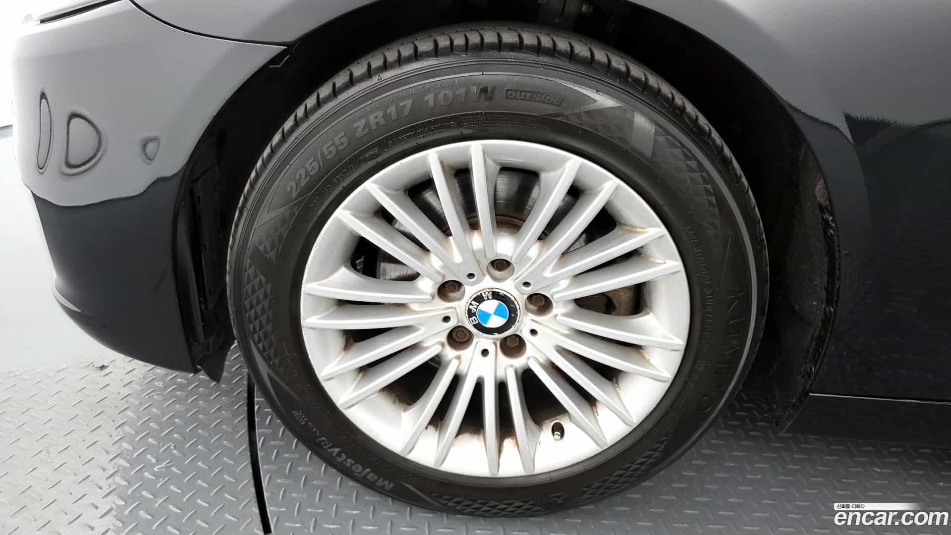 5-Series BMW 2014.2-OUTER-005