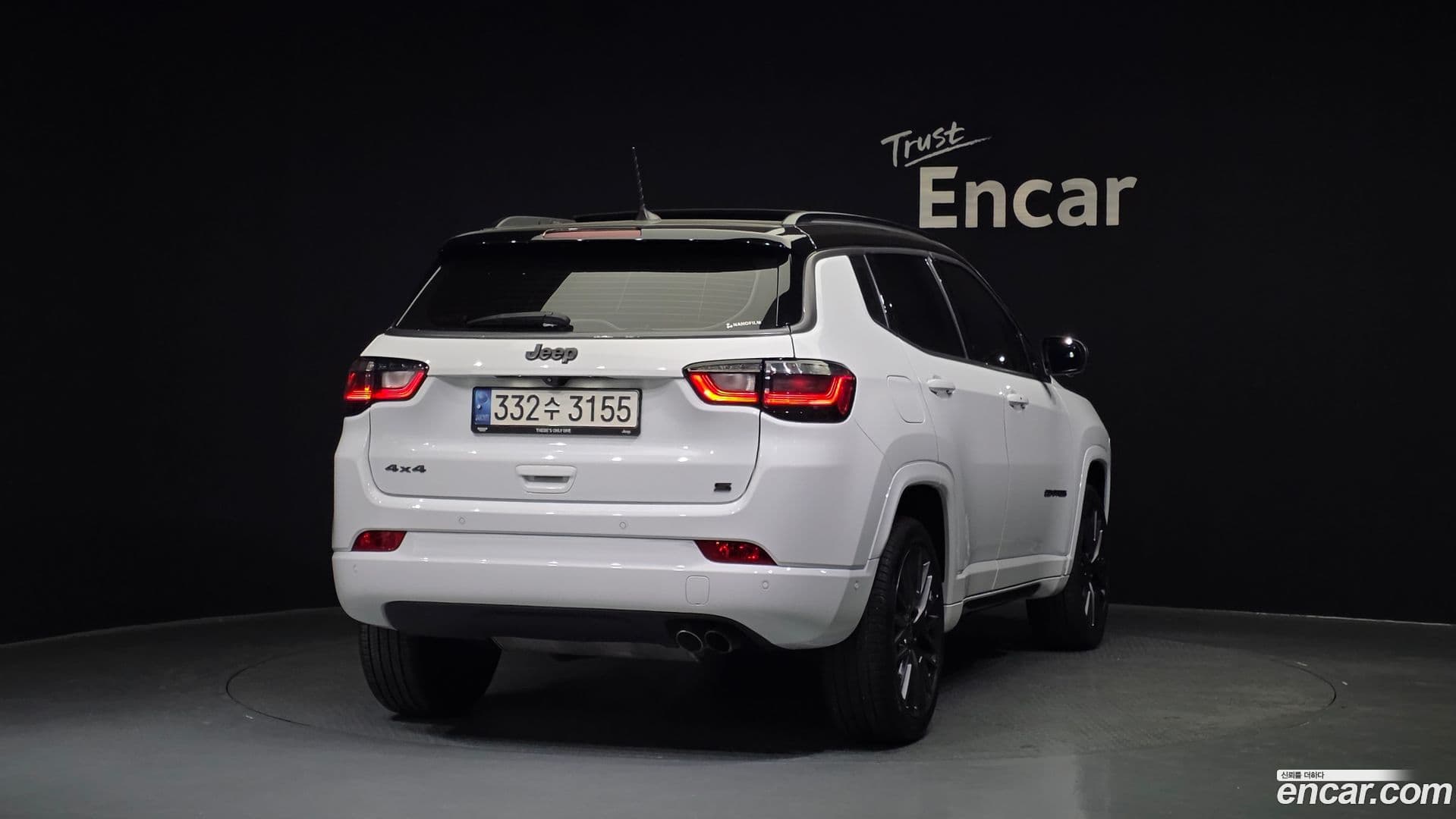 Main__Slider__Photo:Compass Jeep 2022.6-3