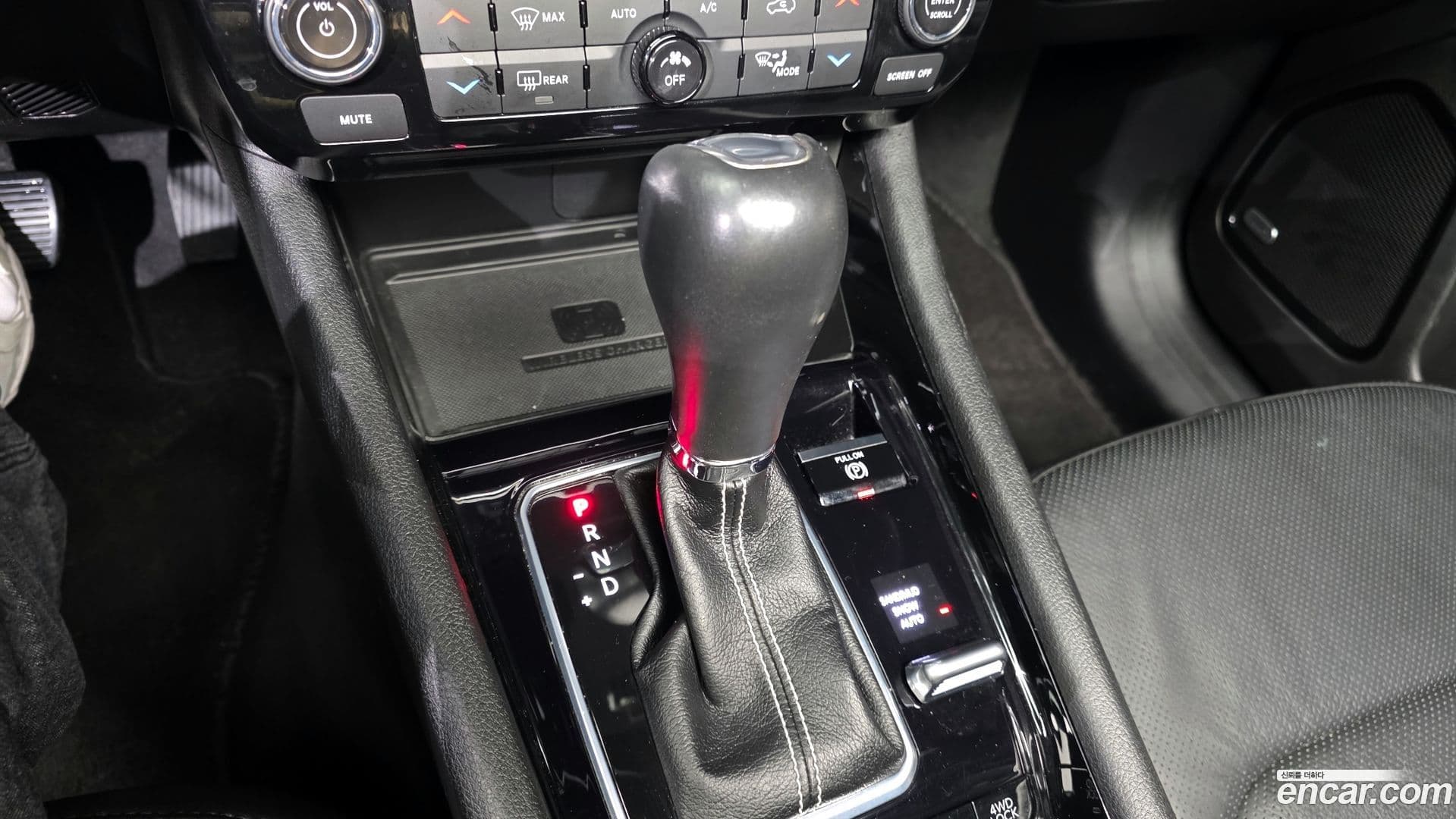 Main__Slider__Photo:Compass Jeep 2022.6-8