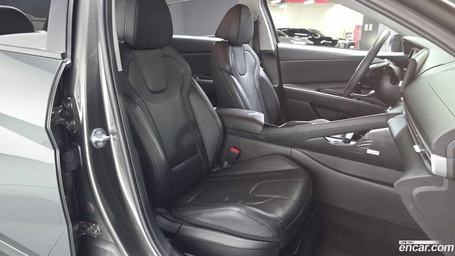 AVANTE Hyundai 2023.5-INNER-010