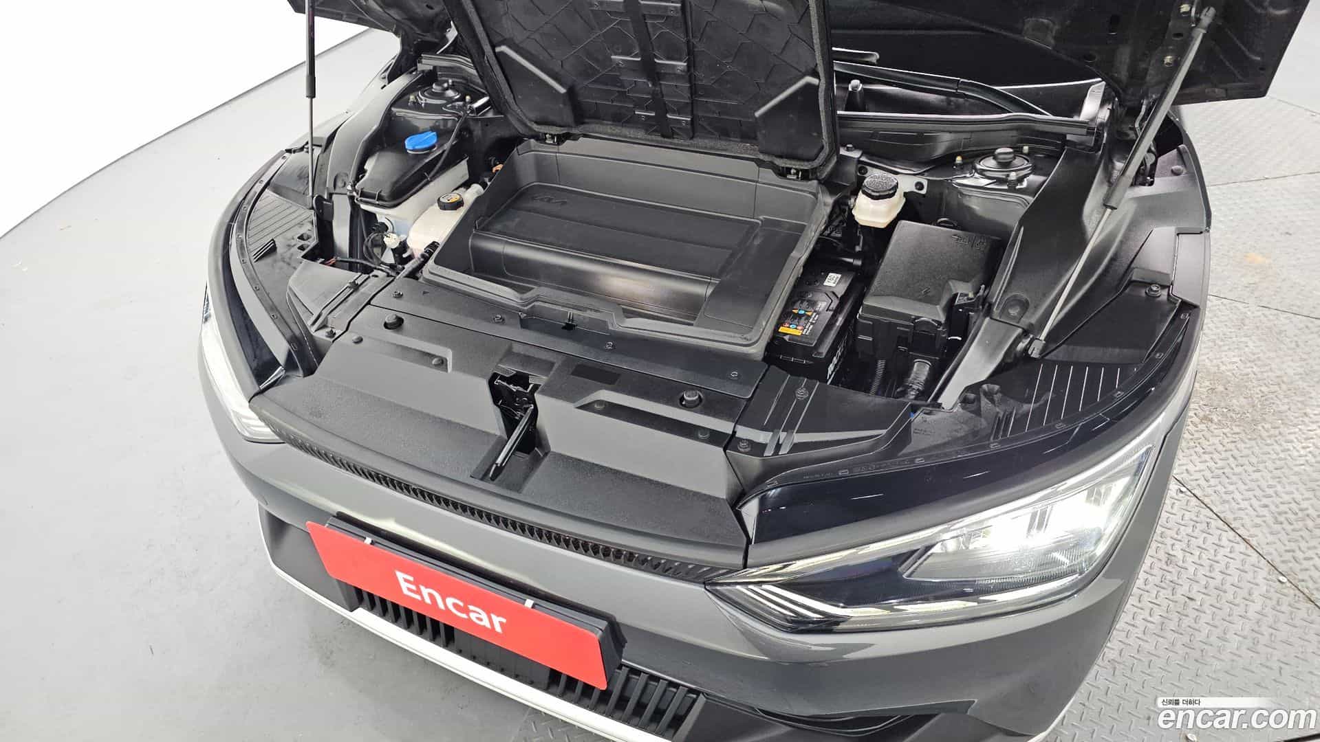 EV6 Kia 2022.2-INNER-006