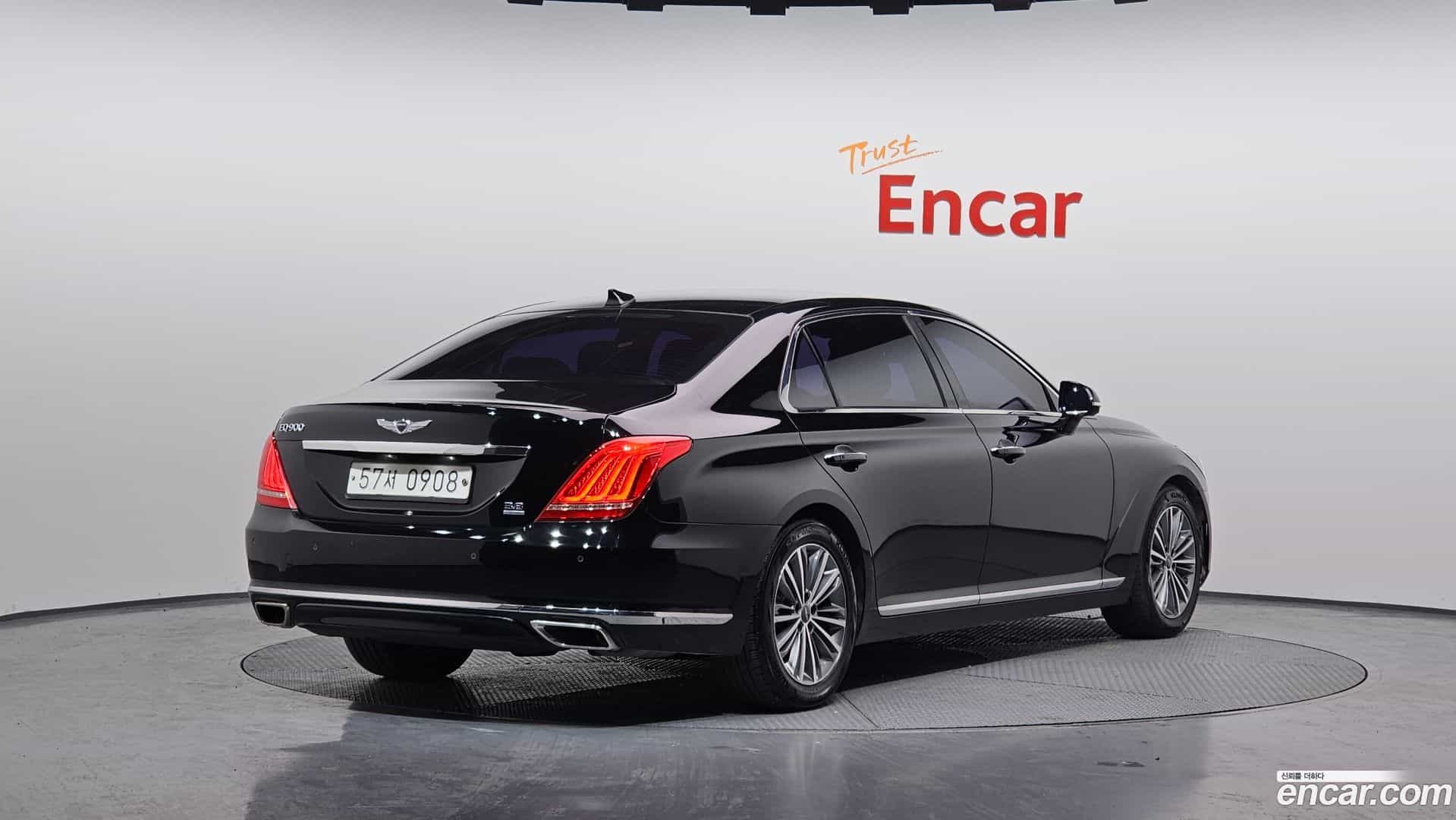 EQ900 Genesis 2016.0-OUTER-002