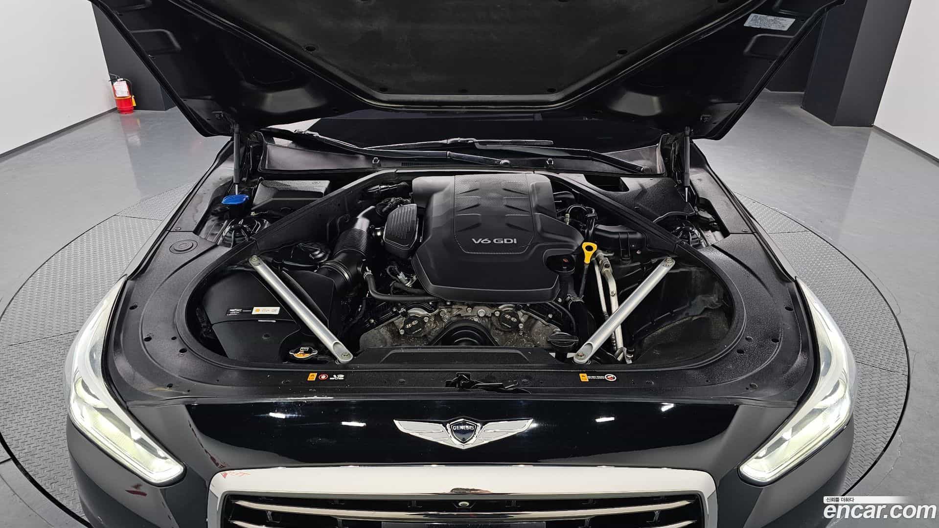 EQ900 Genesis 2016.0-INNER-006