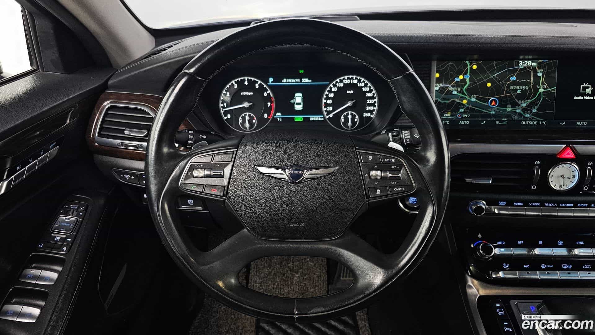 EQ900 Genesis 2016.0-OPTION-017