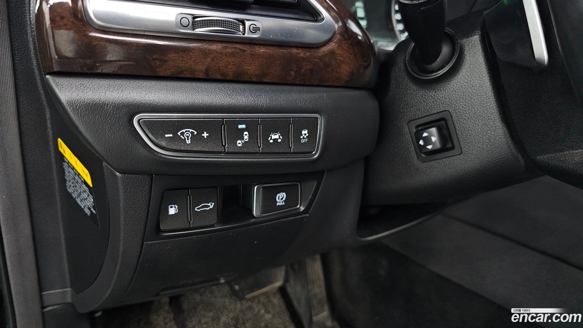 Main__Slider__Photo:EQ900 Genesis 2016.0-17