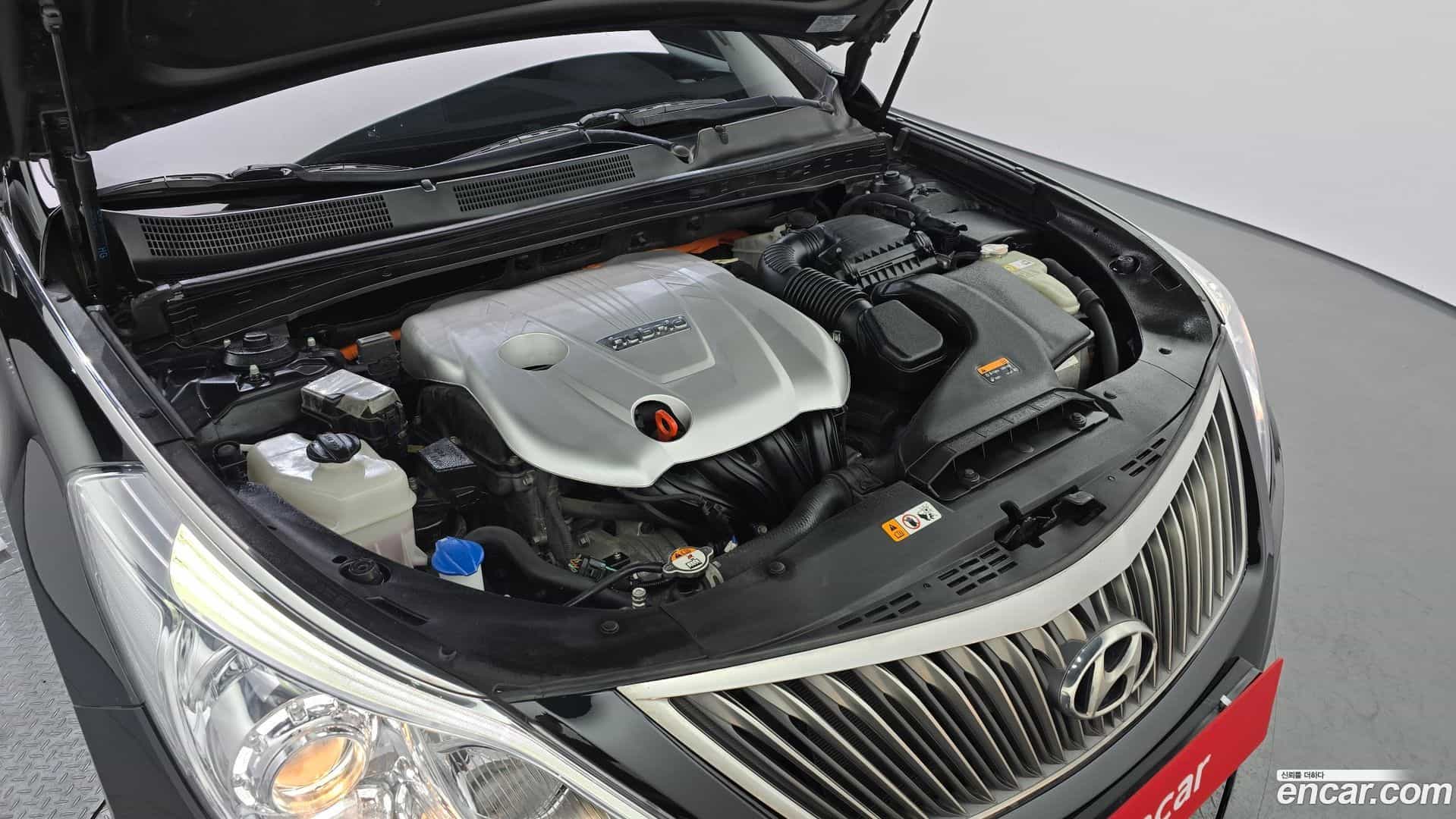 Grandeur Hyundai 2015.2-INNER-006