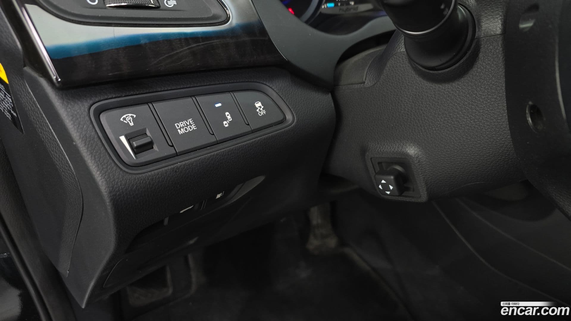 Main__Slider__Photo:Grandeur Hyundai 2015.2-16