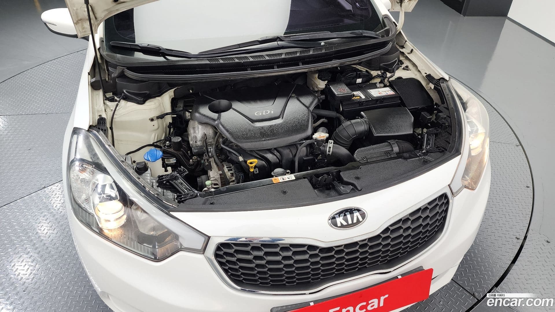 Main__Slider__Photo:K3 Kia 2014.8-5