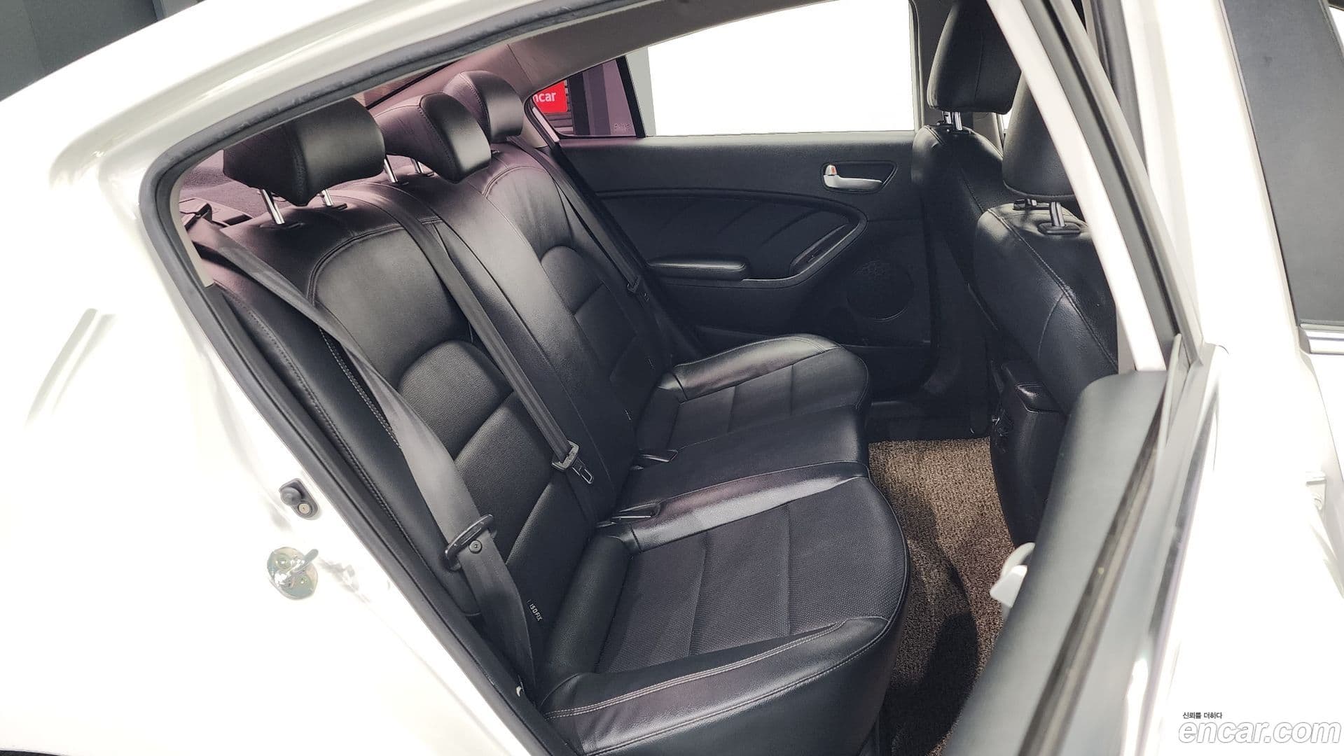 Main__Slider__Photo:K3 Kia 2014.8-11