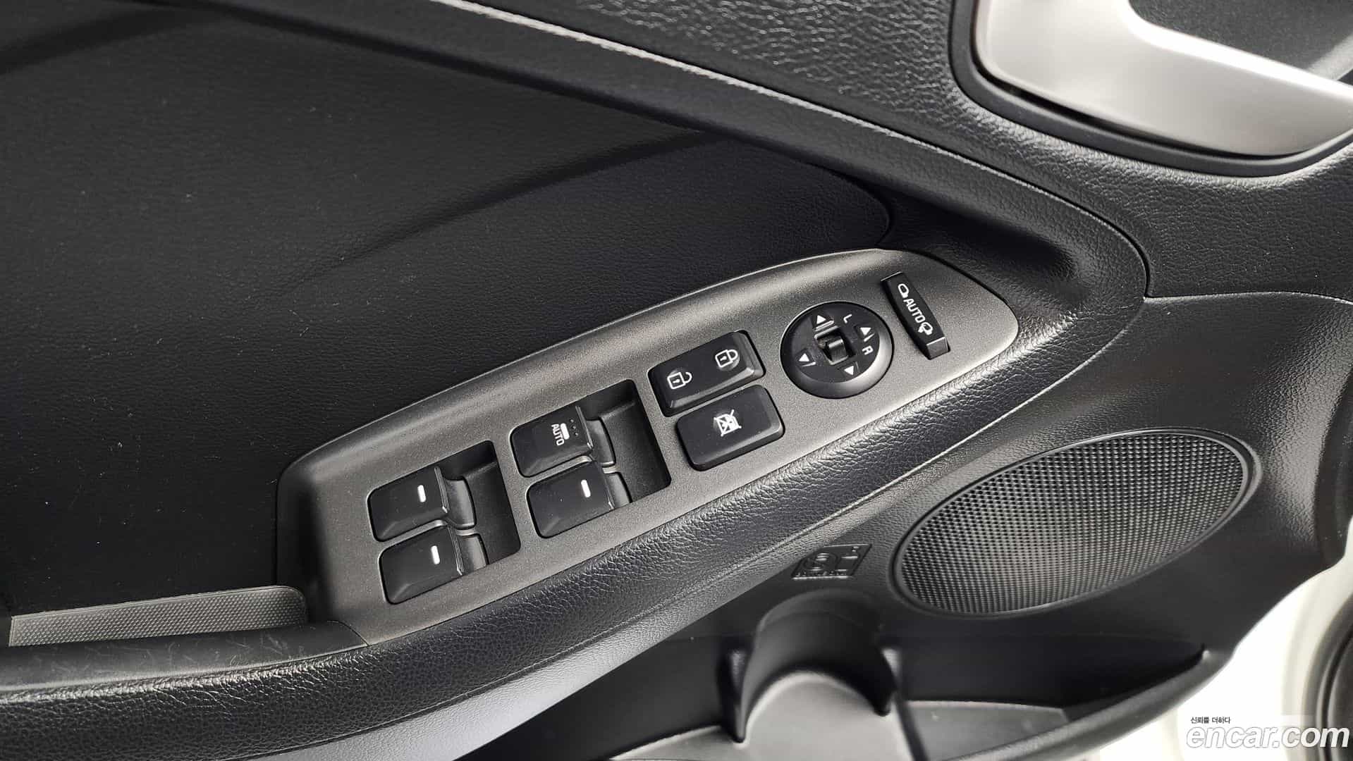 K3 Kia 2014.8-OPTION-021