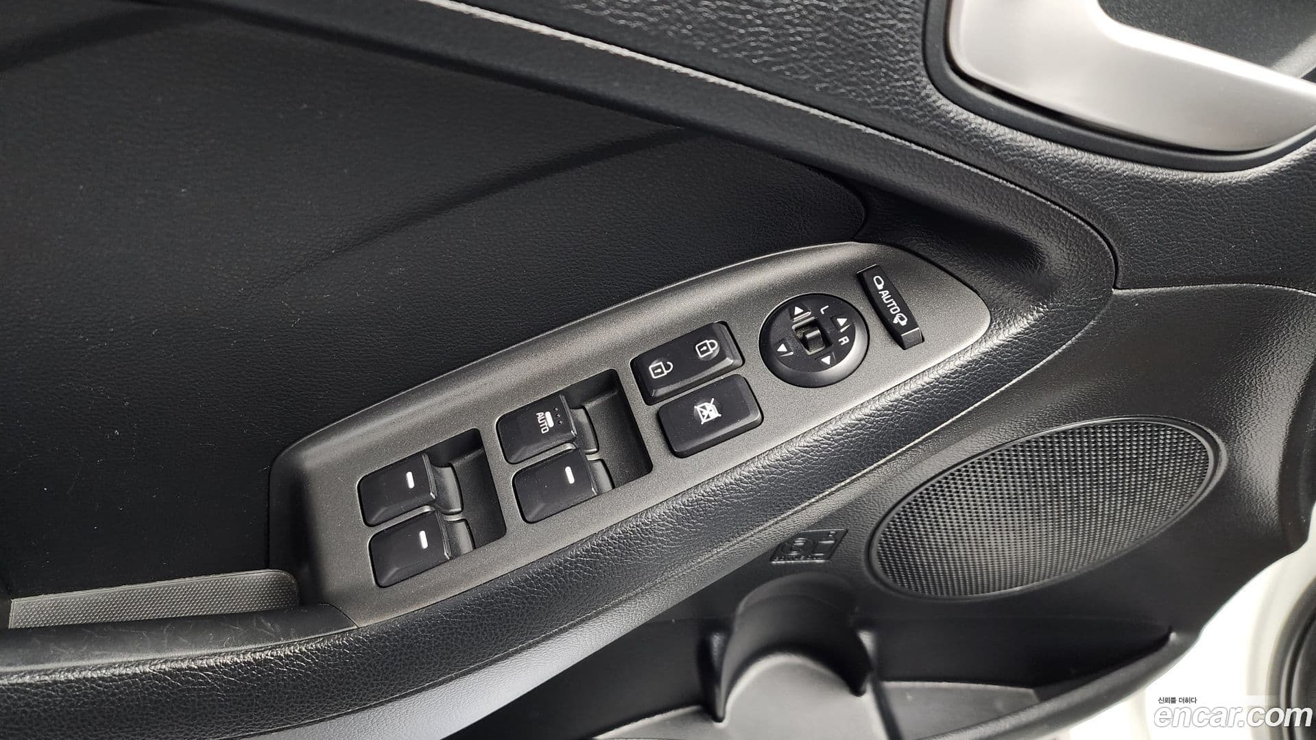 Main__Slider__Photo:K3 Kia 2014.8-16