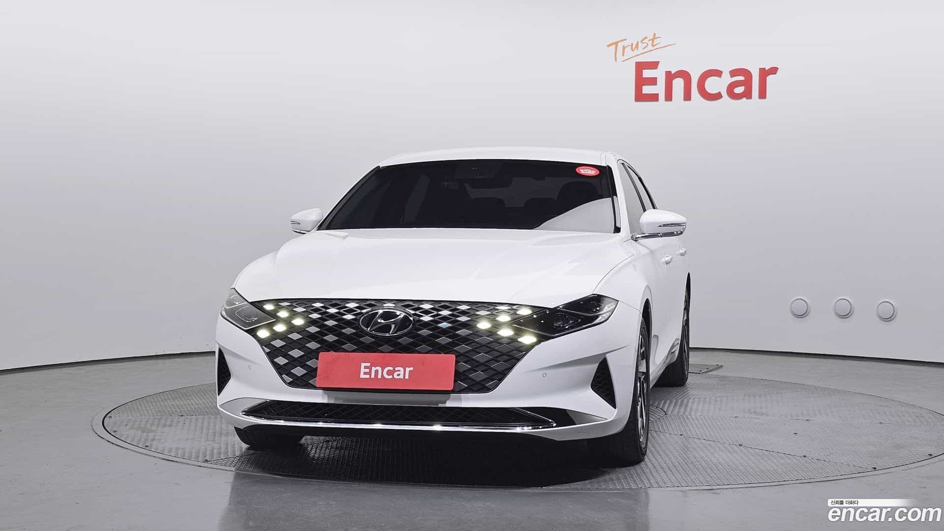 Grandeur Hyundai 2021.3-OUTER-003