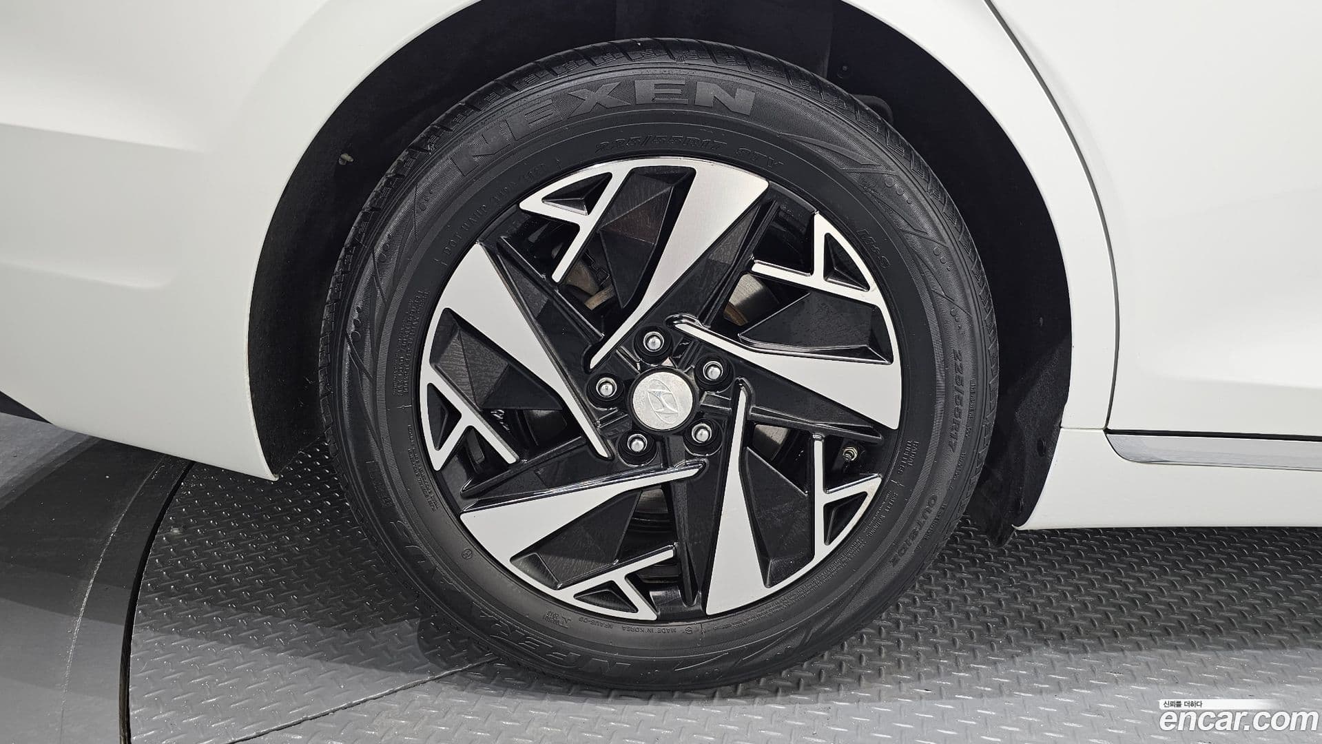 Main__Slider__Photo:Grandeur Hyundai 2021.3-4