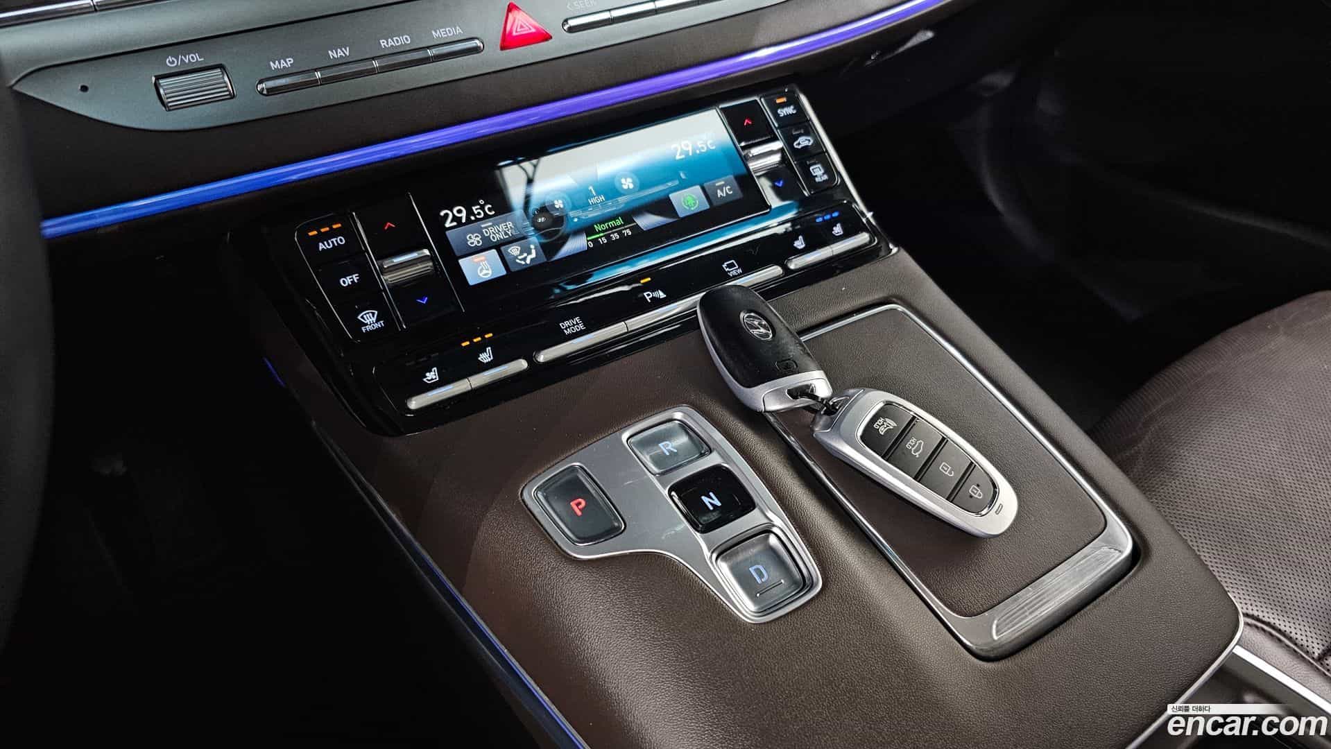 Grandeur Hyundai 2021.3-INNER-009