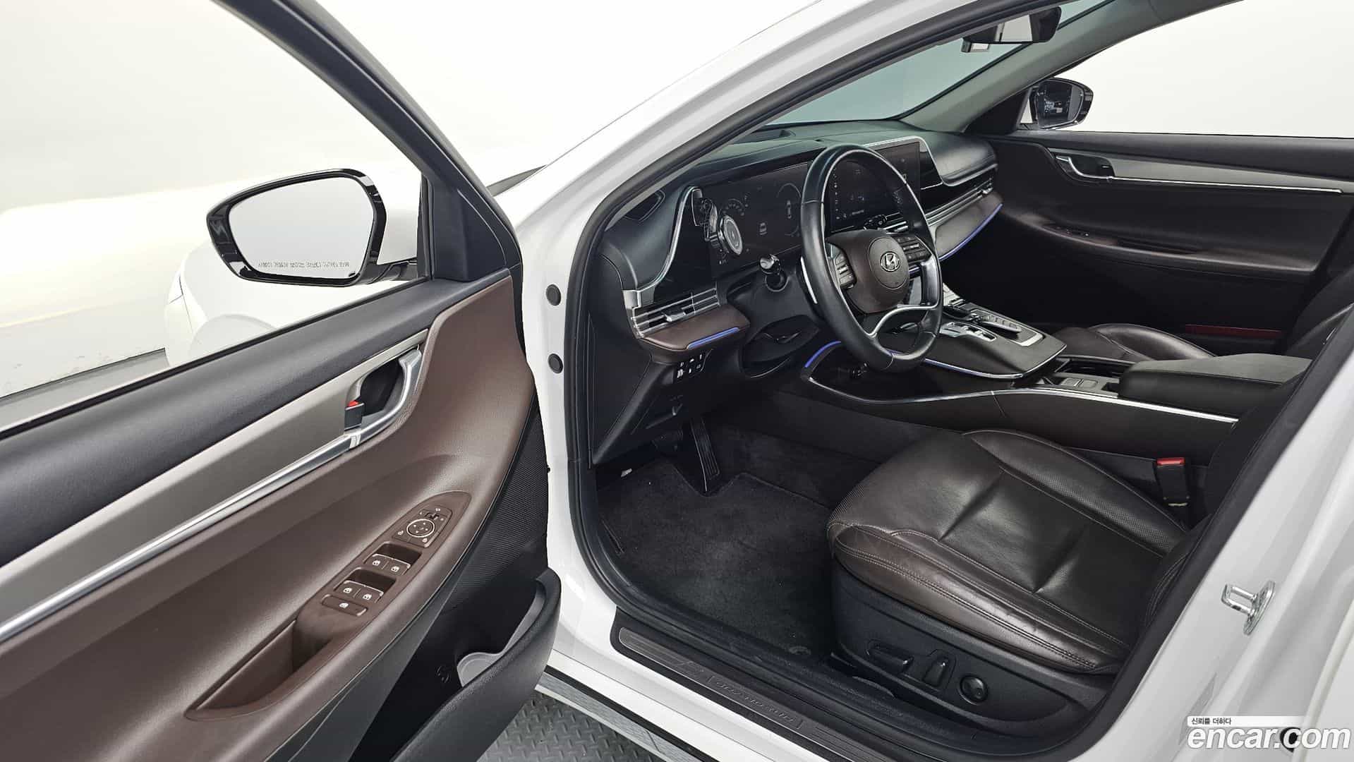Grandeur Hyundai 2021.3-INNER-010