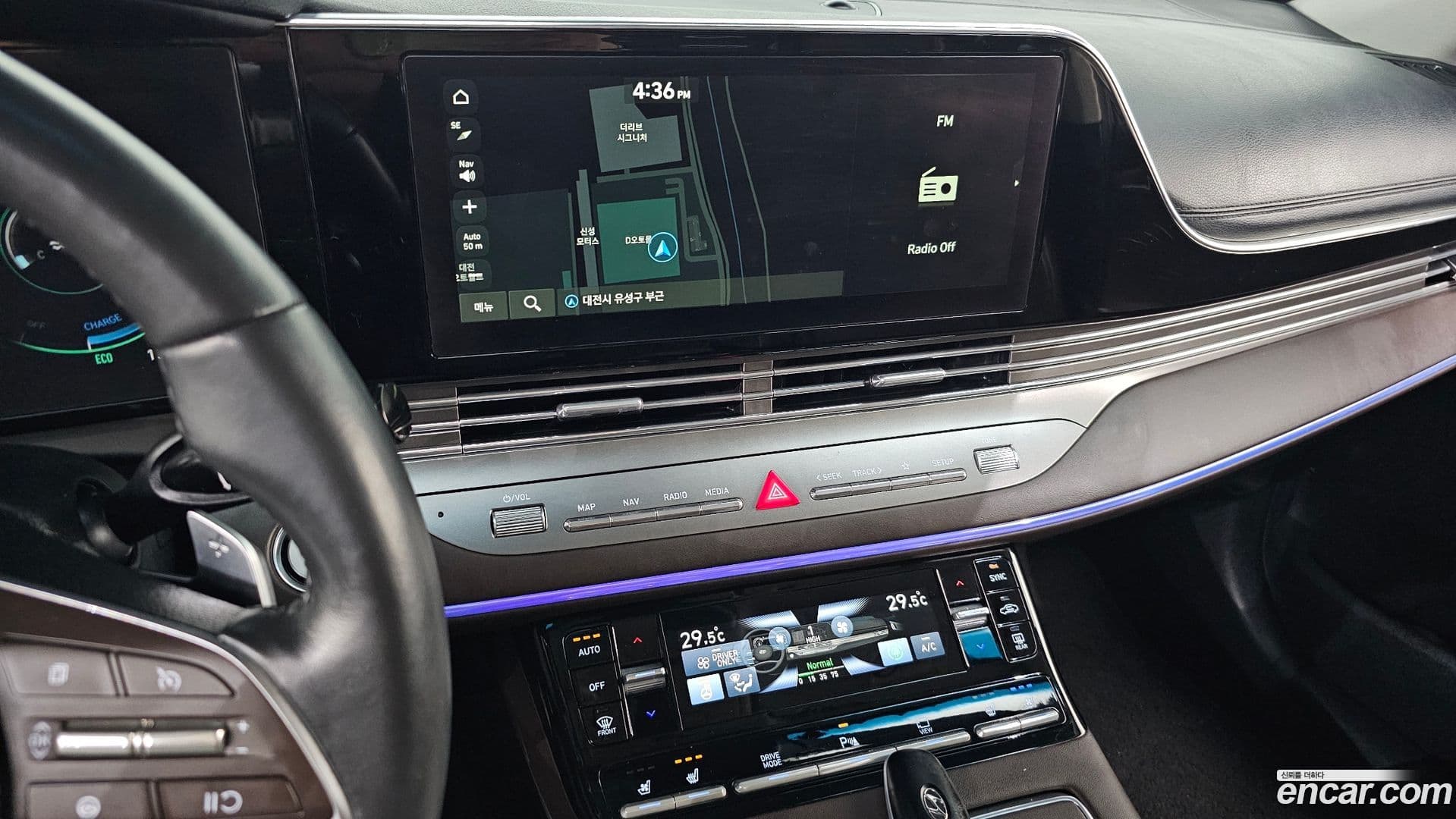 Main__Slider__Photo:Grandeur Hyundai 2021.3-16