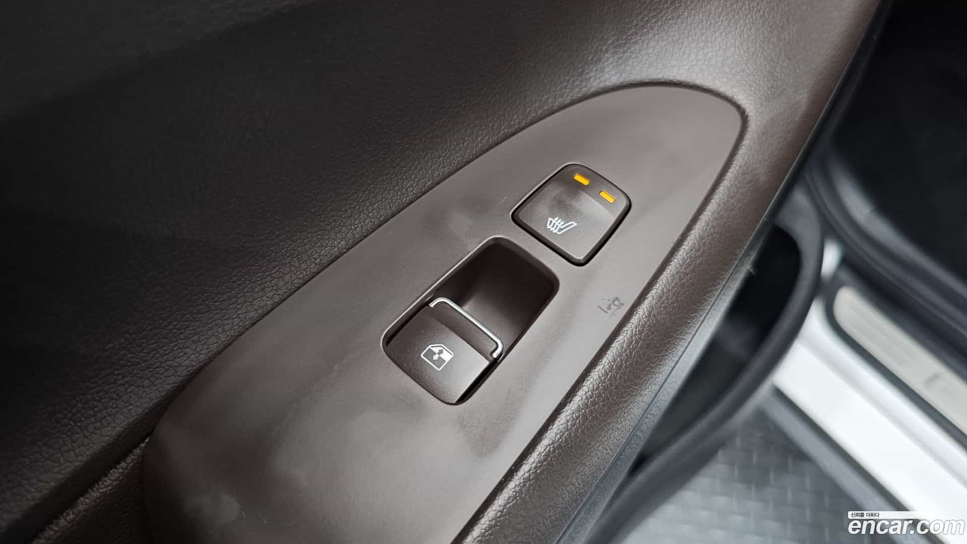 Grandeur Hyundai 2021.3-OPTION-023