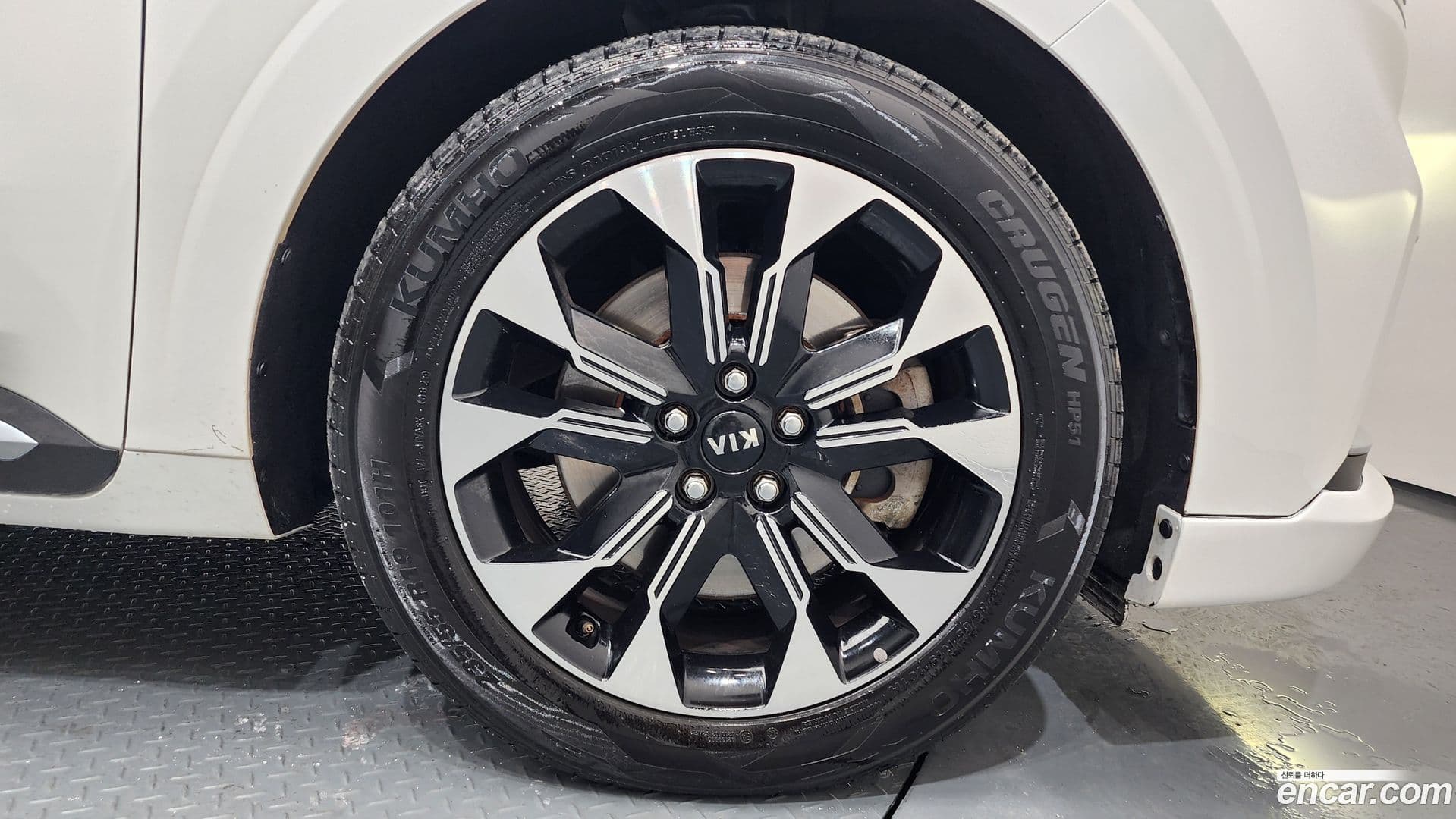 Main__Slider__Photo:Canival Kia 2021.2-4