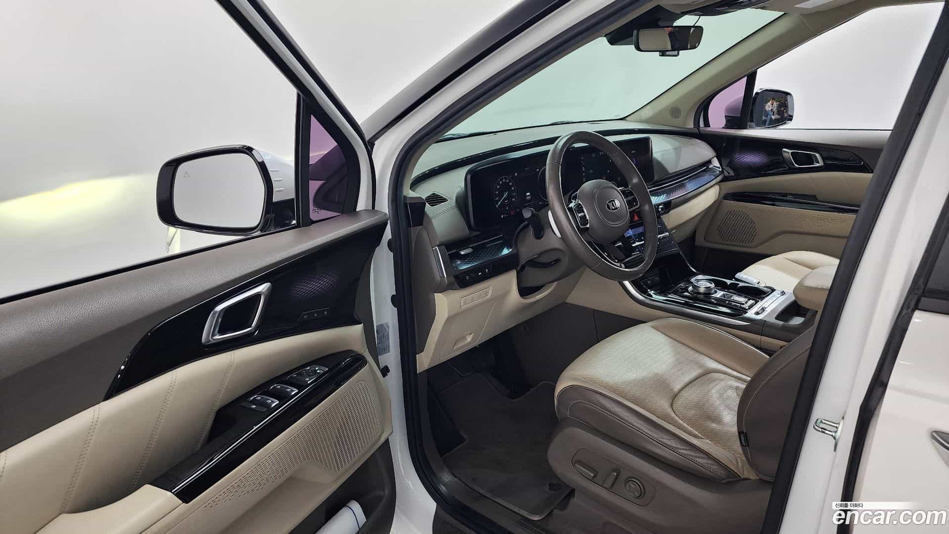 Canival Kia 2021.2-INNER-010