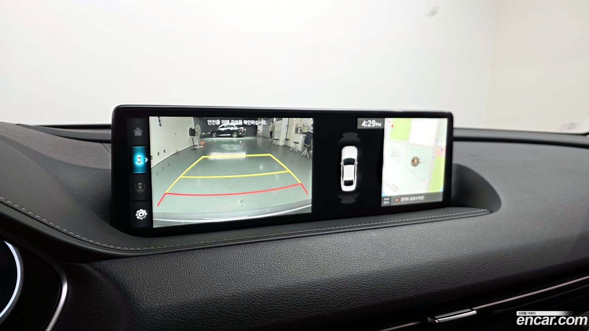 Main__Slider__Photo:G80 Genesis 2023.9-14